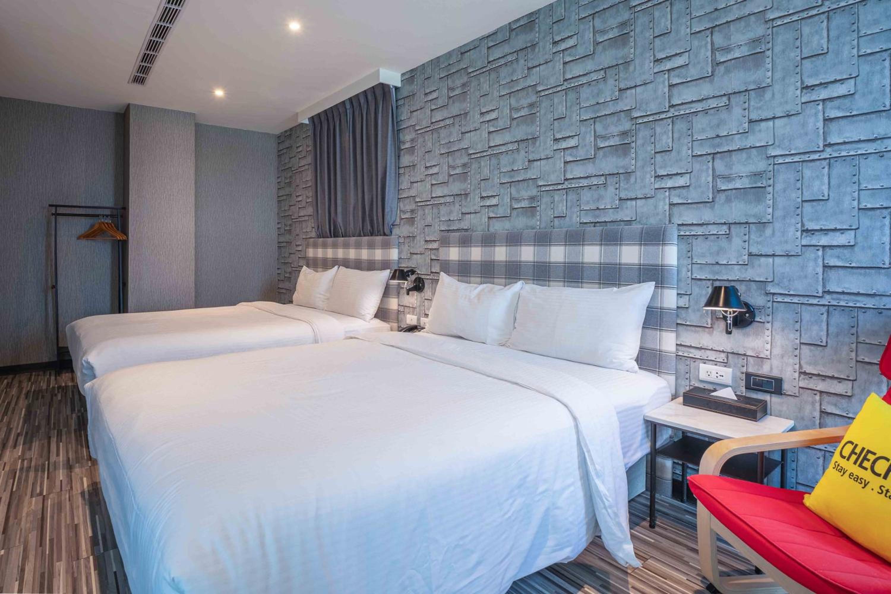 CHECK inn Taichung Ziyou