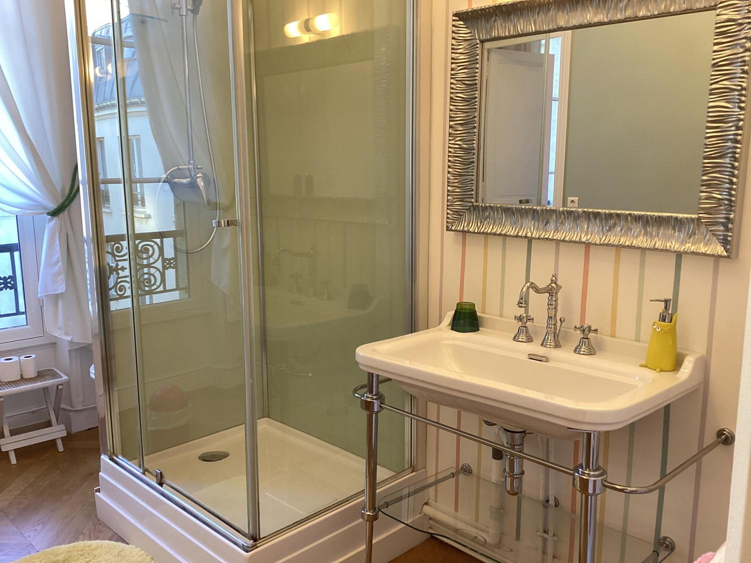 Bed and Breakfast Paris Arc de Triomphe