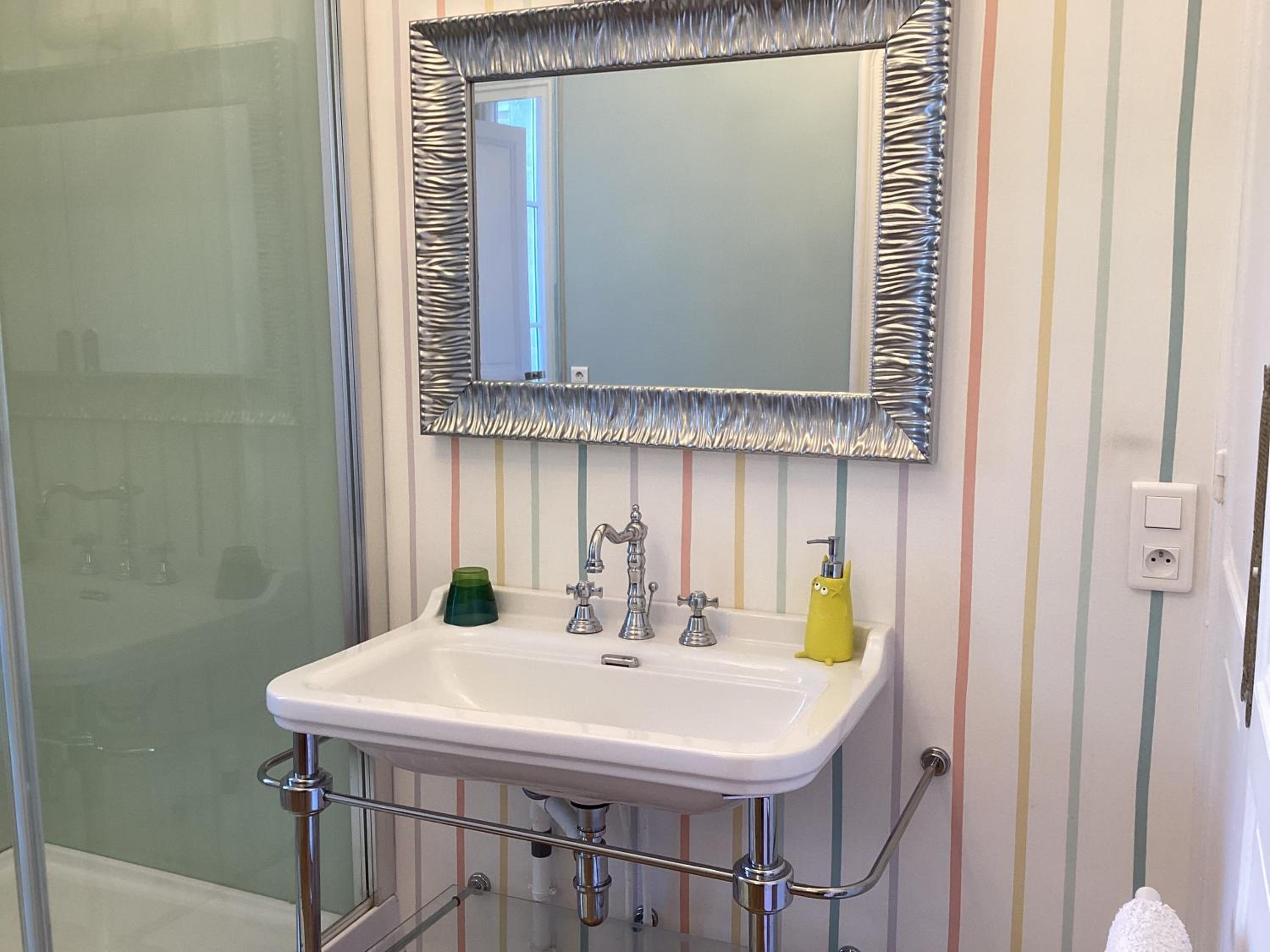 Bed and Breakfast Paris Arc de Triomphe