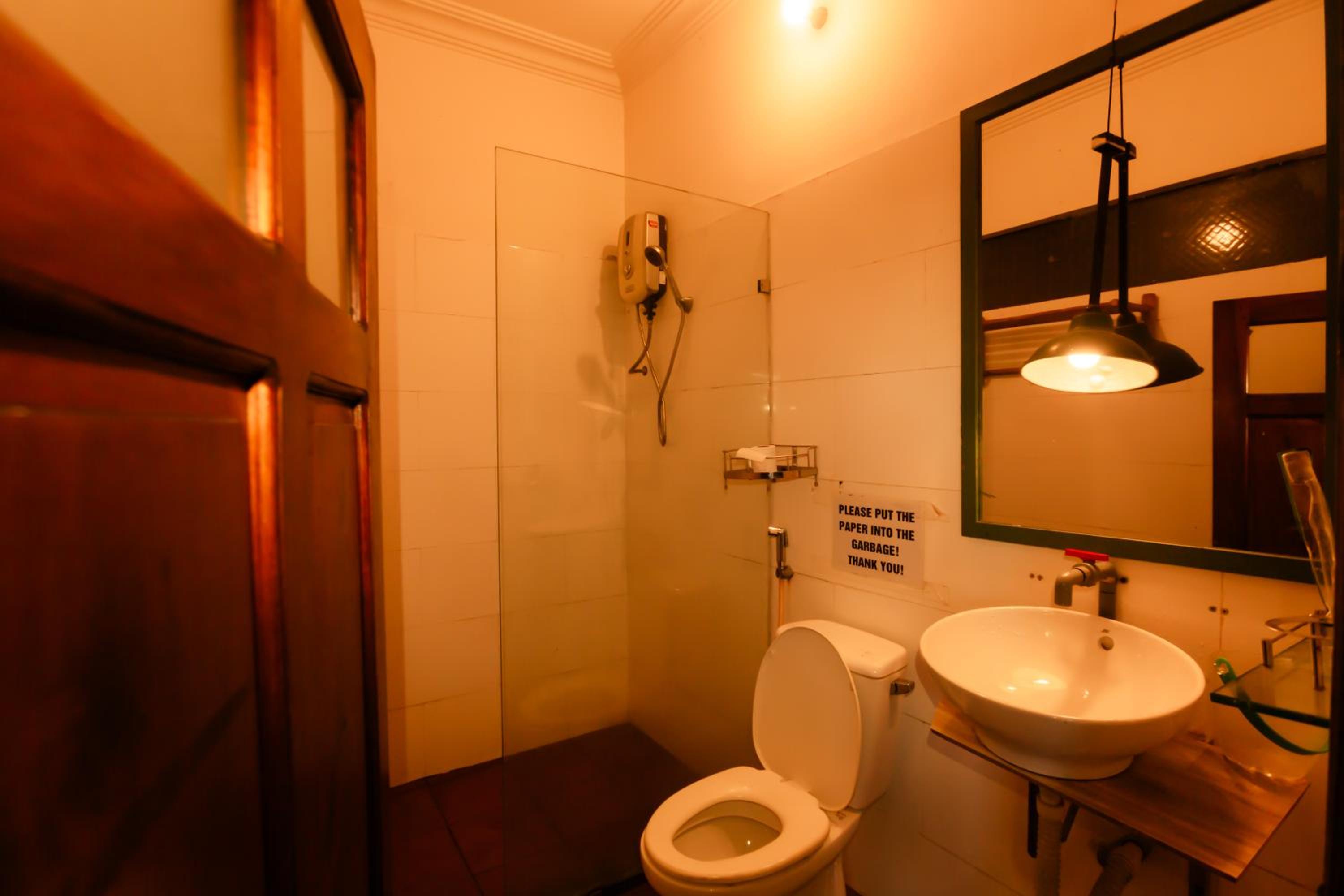 Serendipity Experience Hoi An Hostel