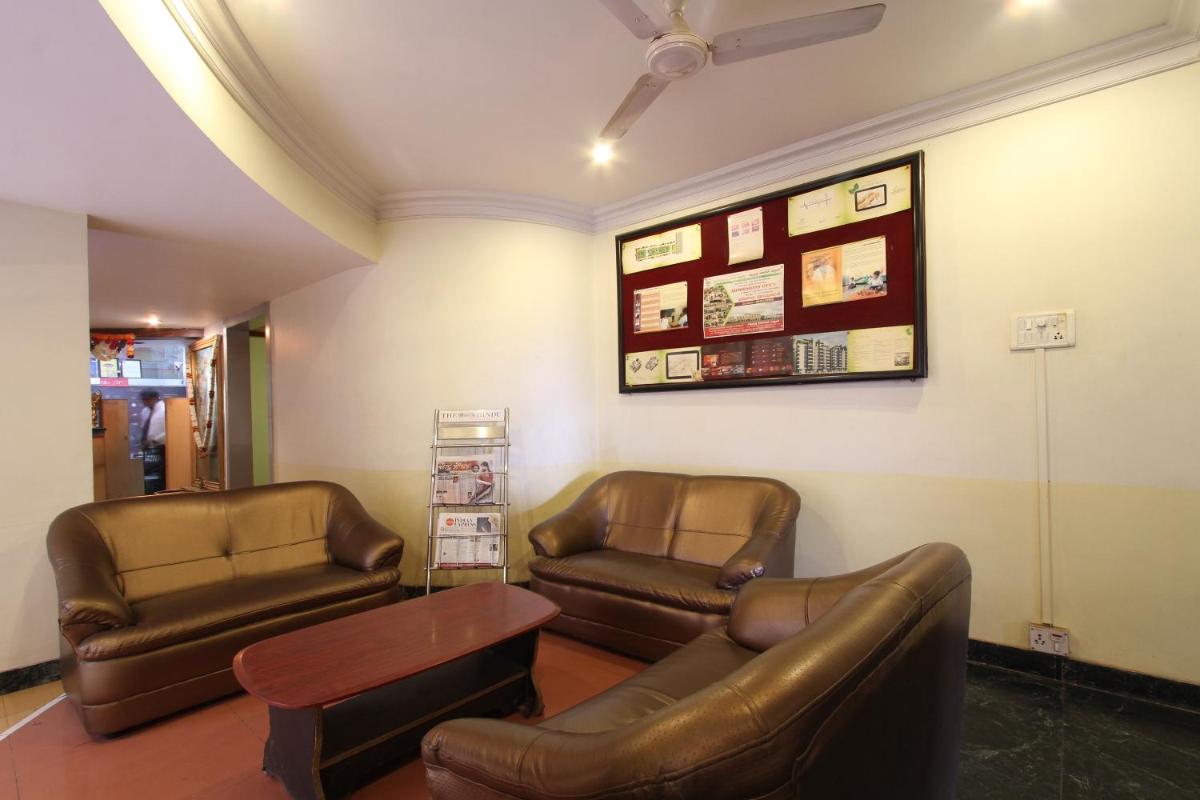 Super OYO Dhammanagi Comforts A Unit By Count On Us Hospitality
