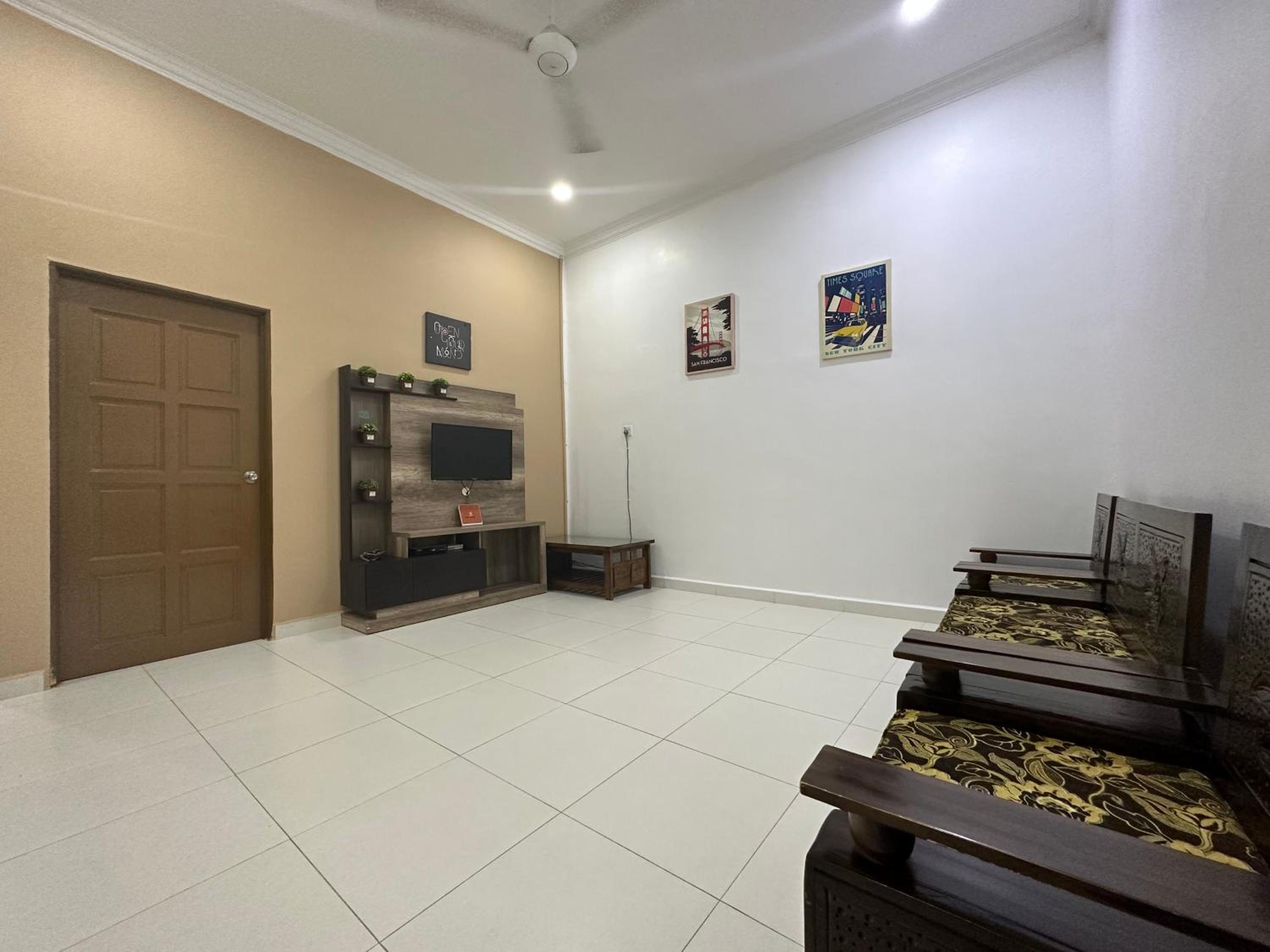 Zuriana Ashraf Homestay Kota Bharu photo 5