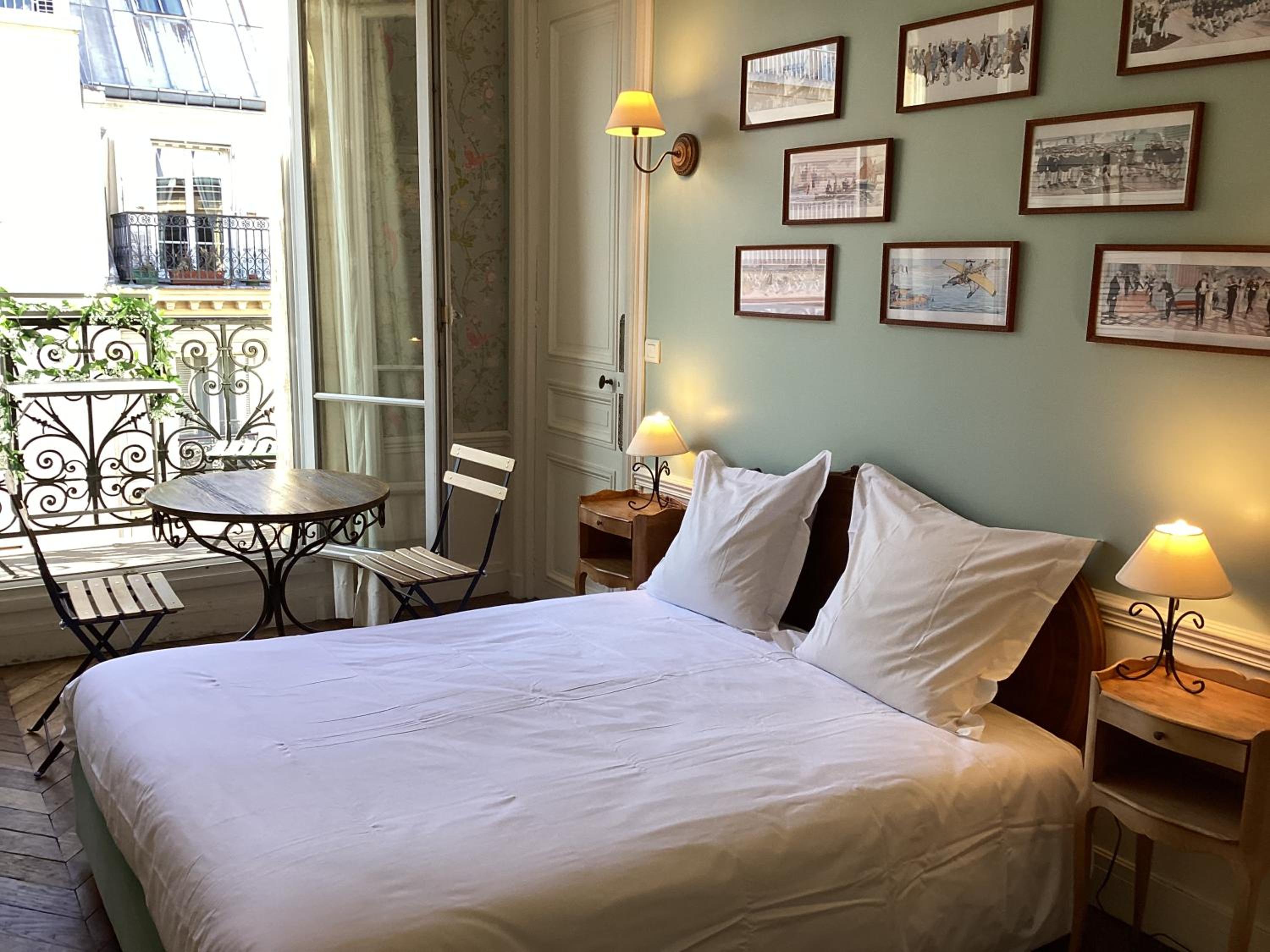 Bed and Breakfast Paris Arc de Triomphe