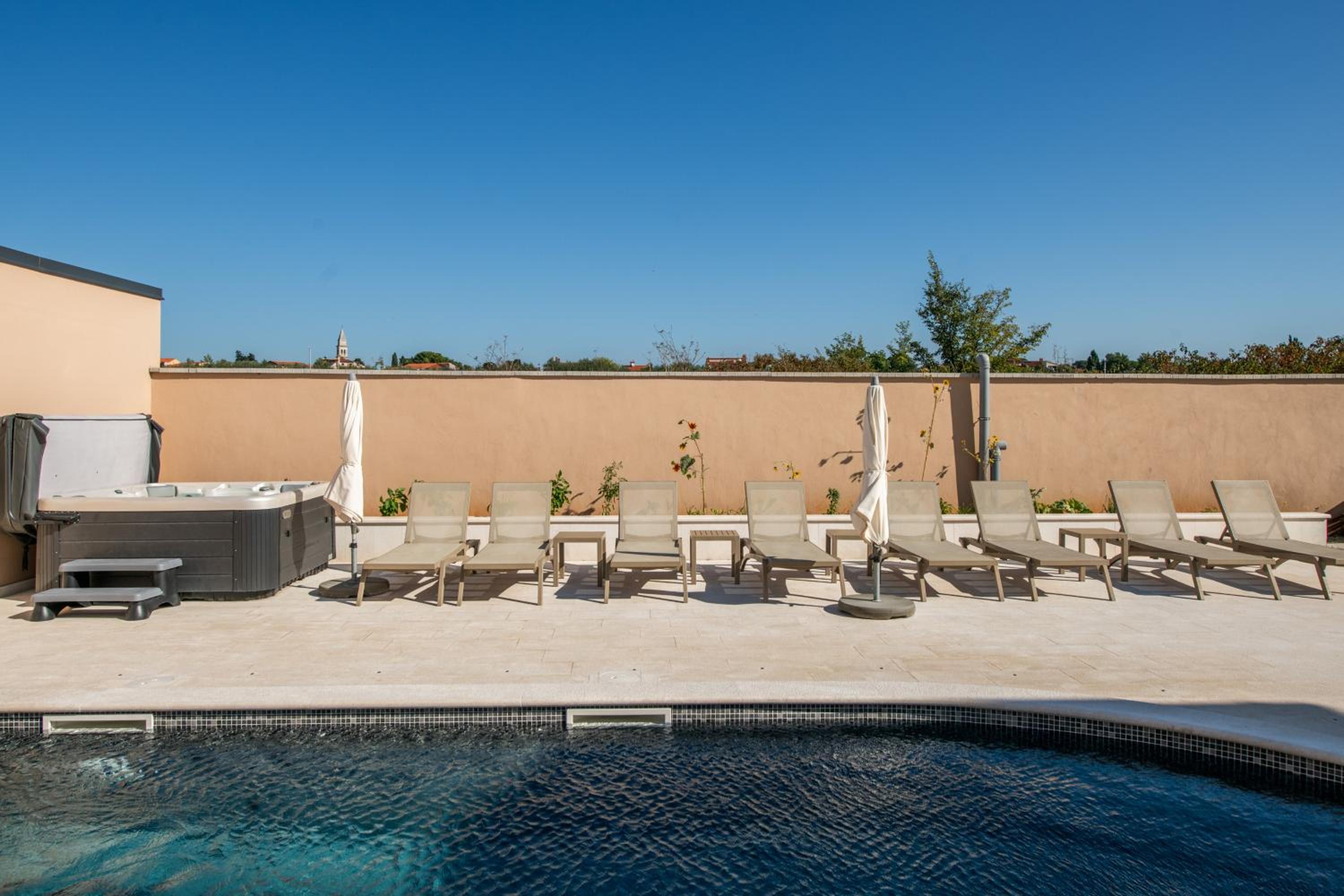 Villa Hugo view 5