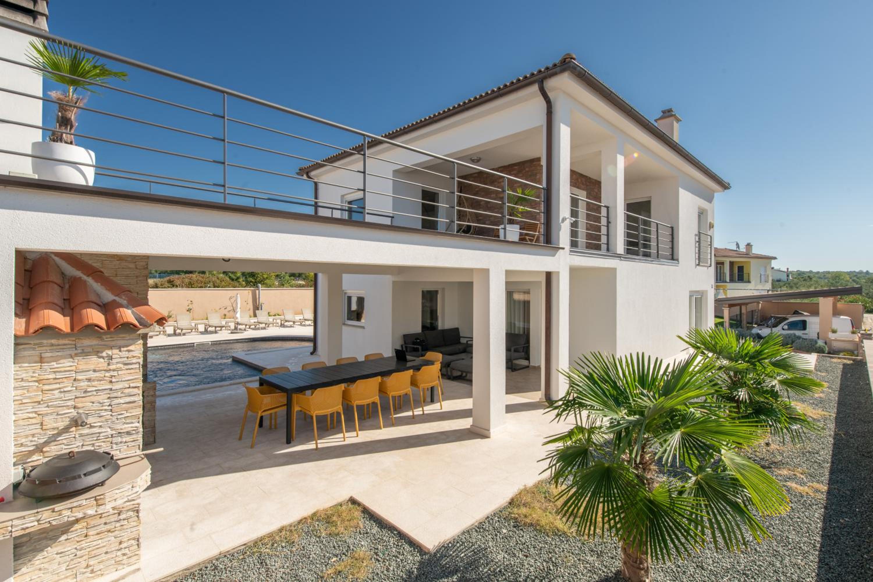Villa Hugo view 4