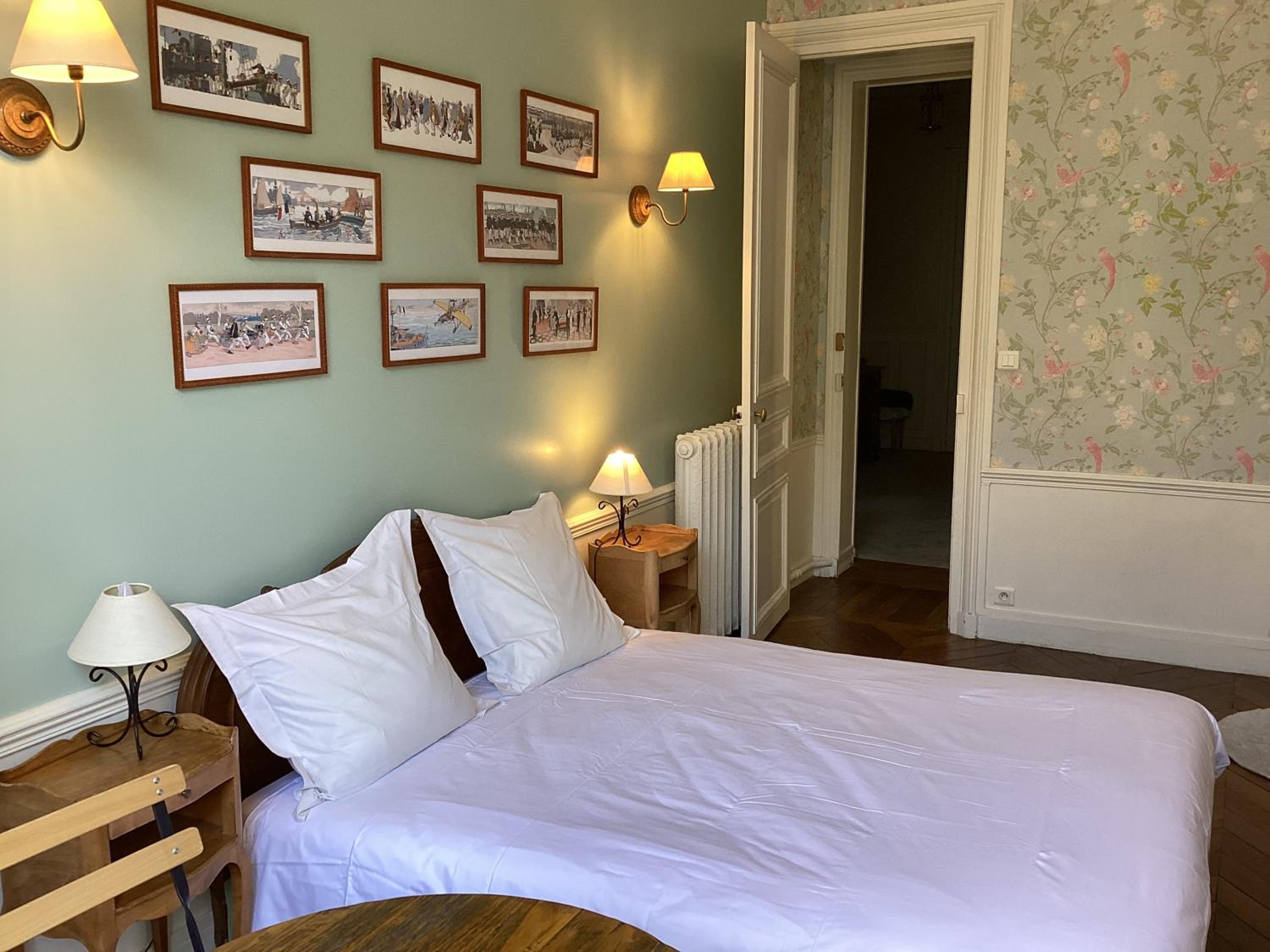 Bed and Breakfast Paris Arc de Triomphe