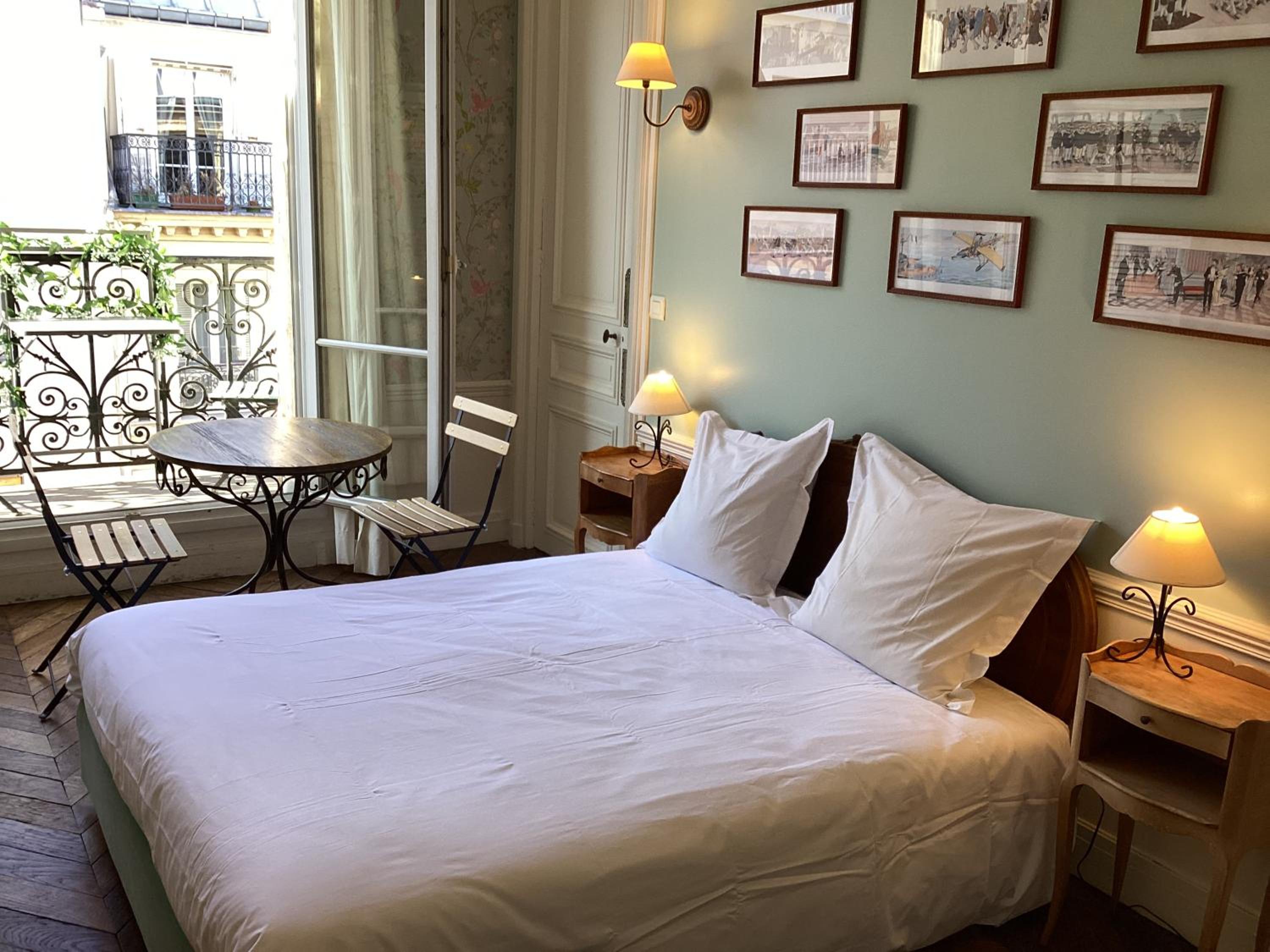 Bed and Breakfast Paris Arc de Triomphe
