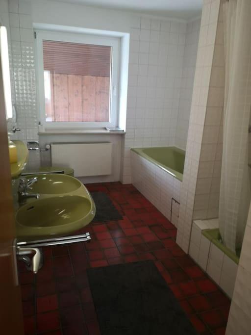 Großzügiges Haus angrenzend an Naturschutzgebiet