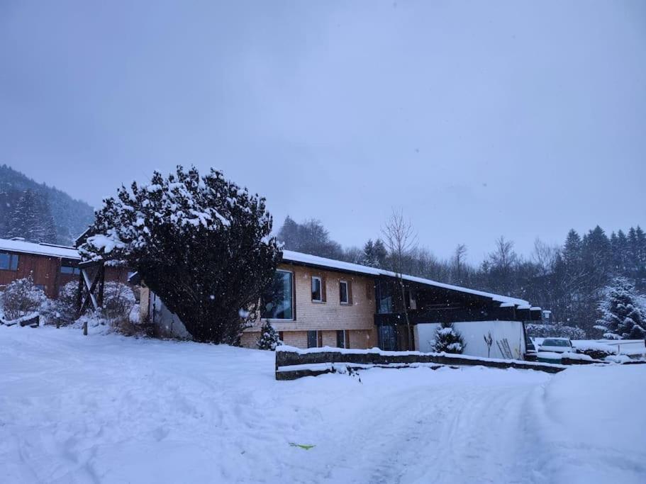 Großzügiges Haus angrenzend an Naturschutzgebiet