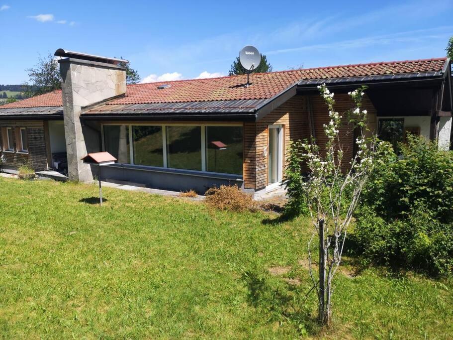 Großzügiges Haus angrenzend an Naturschutzgebiet