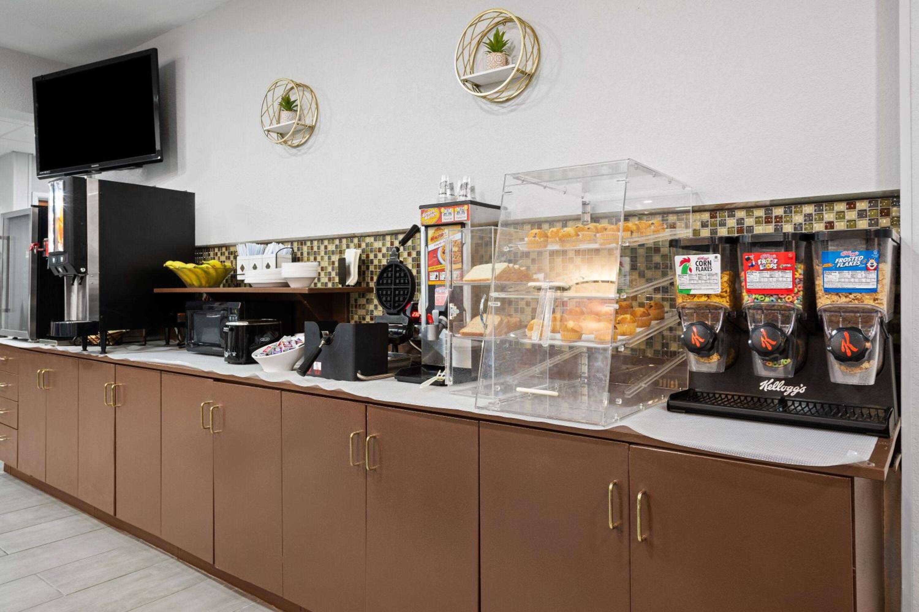 Houma Vacations - Microtel Inn  Suites by Wyndham of Houma - Property Image 7