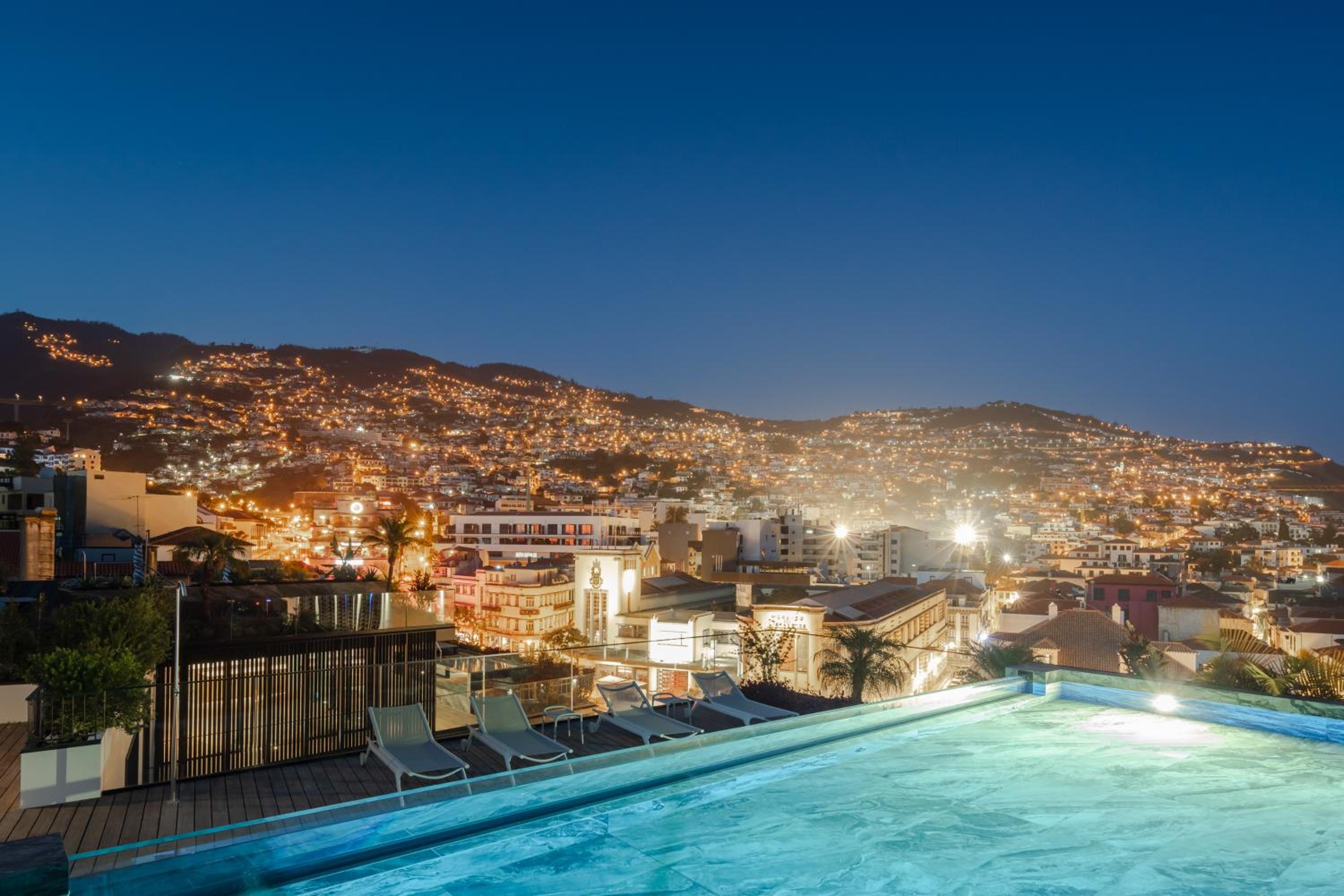 Exclusive Terrace and Grill at Savoy Insular