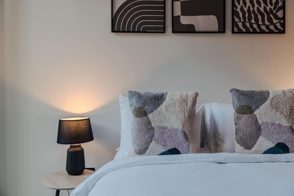 Modern & Bright Luxury London Apartment in Honor Oak