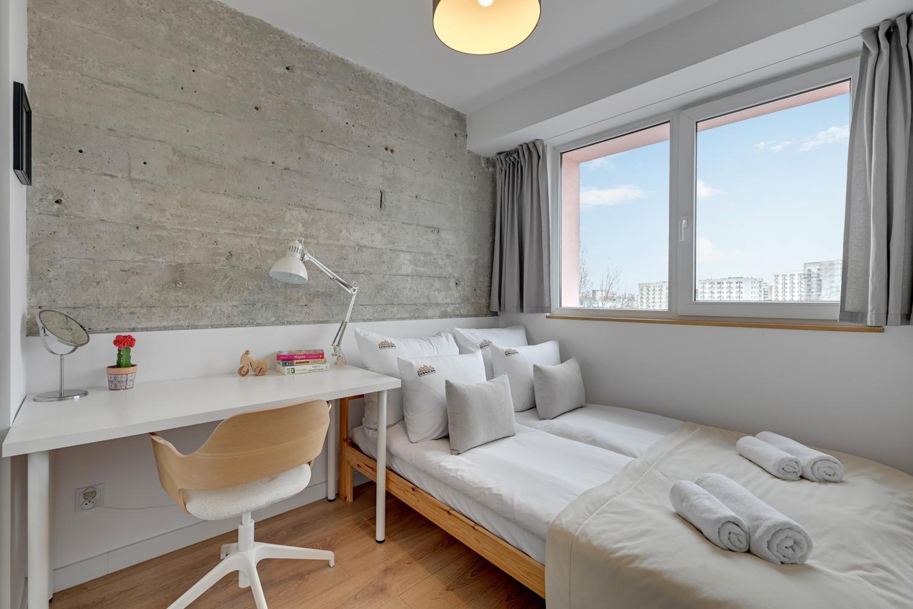 Gdynia z widokiem na morze by Downtown Apartments