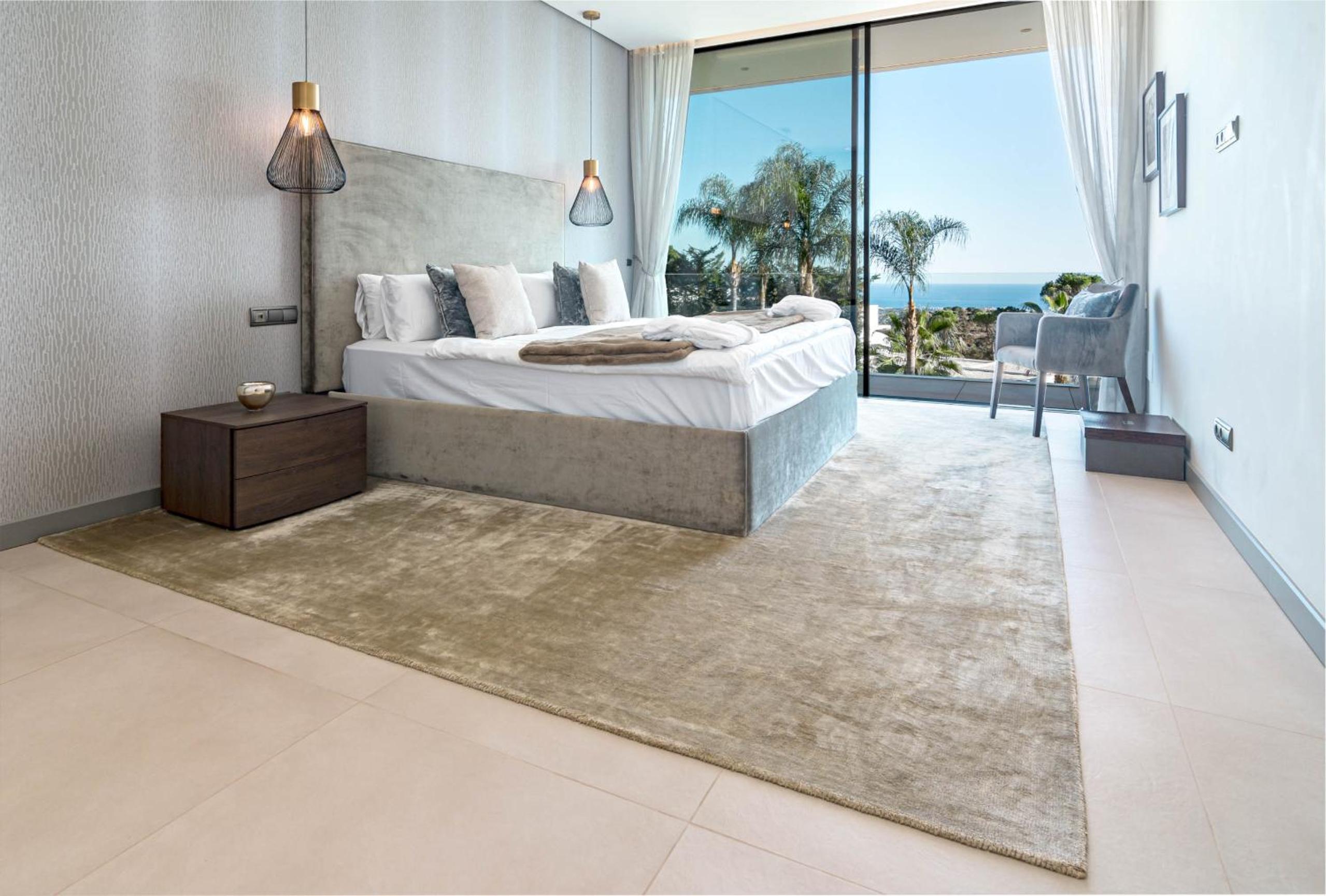 ELM2- Luxury, Modern Villa by Roomservices view 2