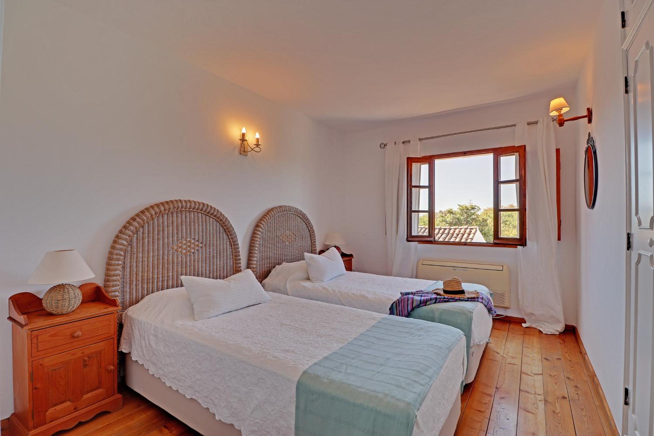 Quinta Boliqueime by Portucasa