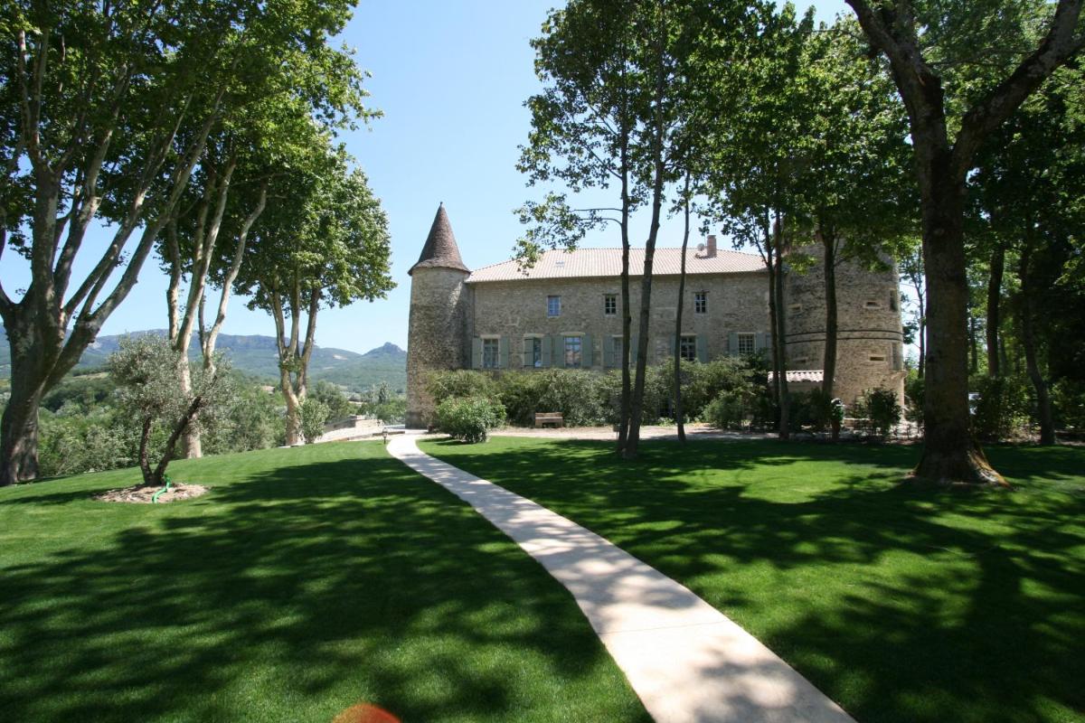 Château les Oliviers de Salettes 21