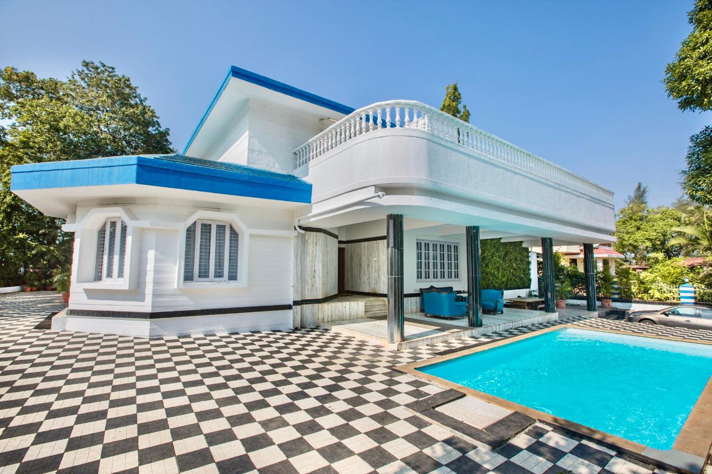 Whitehorse villa by whitestays
