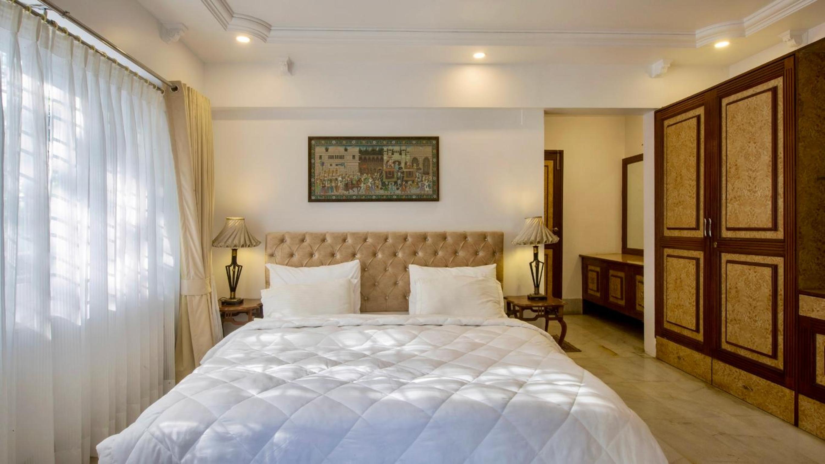 Whitehorse villa by whitestays