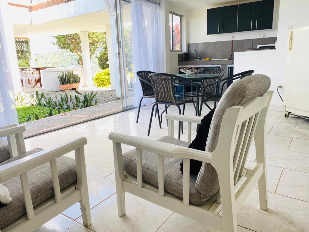 APARTAMENTO CAMPESTRE EN EJE CAFETERO