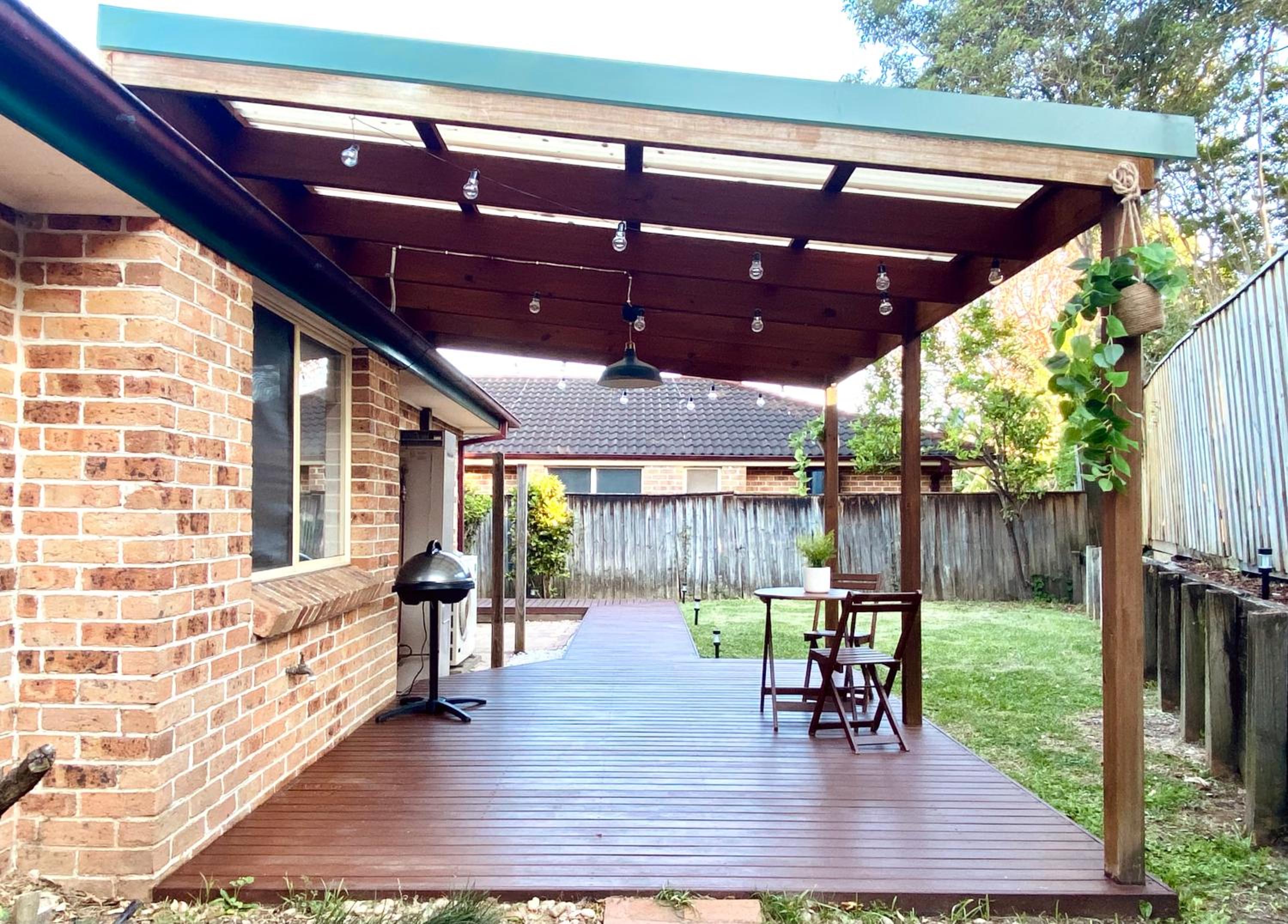 Cosy 3BR House, 7 mins drive to Macquarie Centre, 5 stars on AirB&B