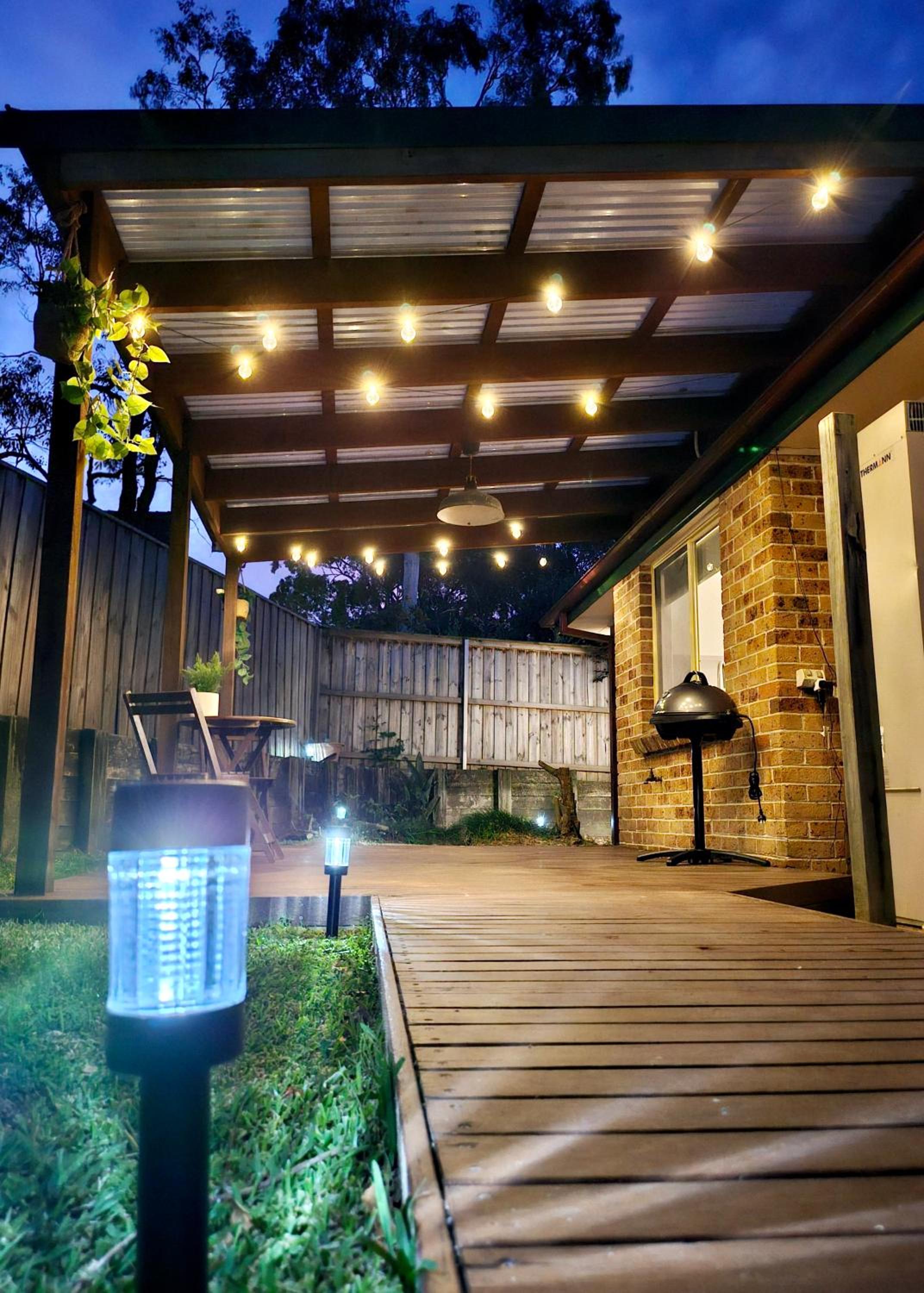 Cosy 3BR House, 7 mins drive to Macquarie Centre, 5 stars on AirB&B