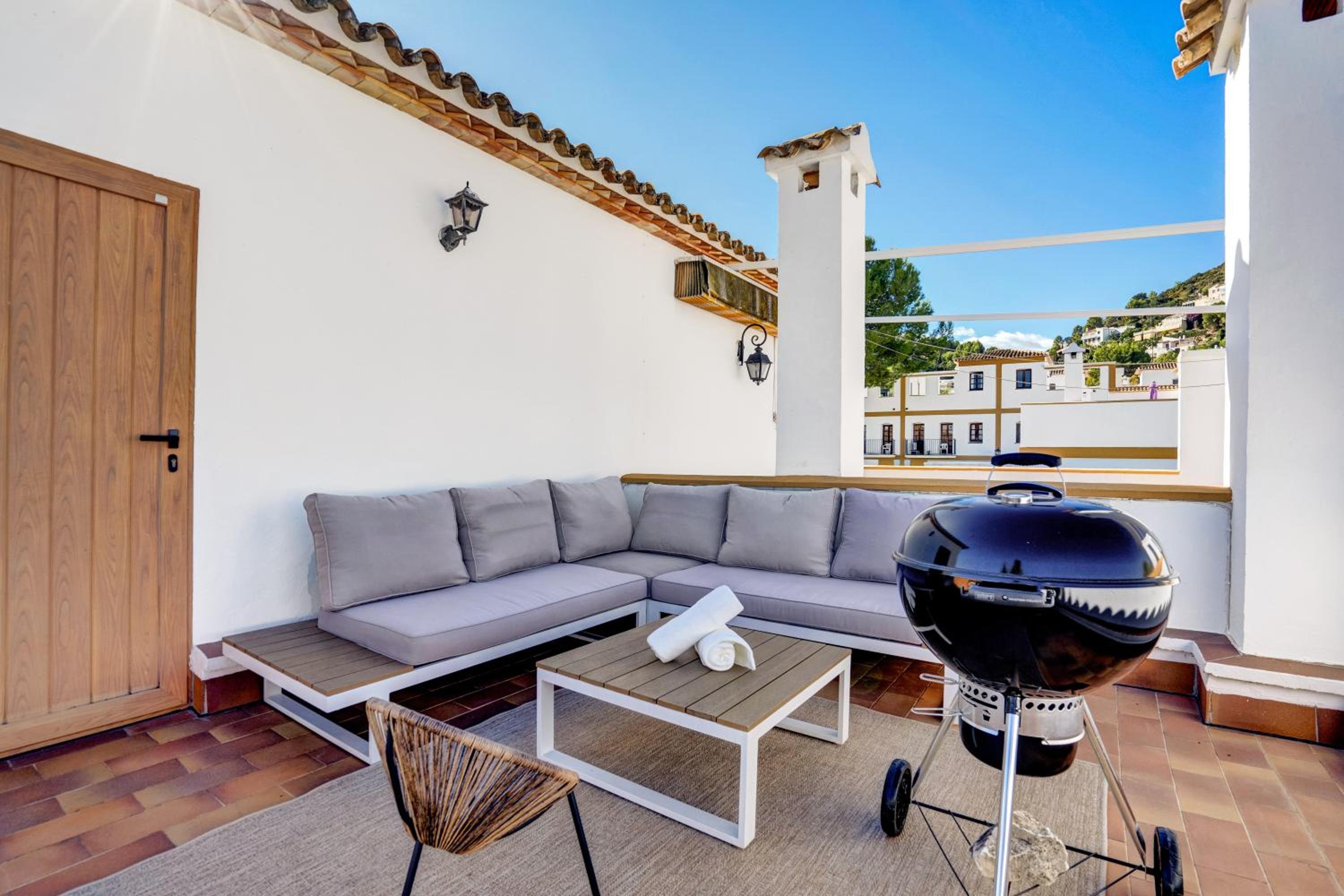 Ruhiges Eckreihenhaus mit Pool in La Sella Zarzas one Denia