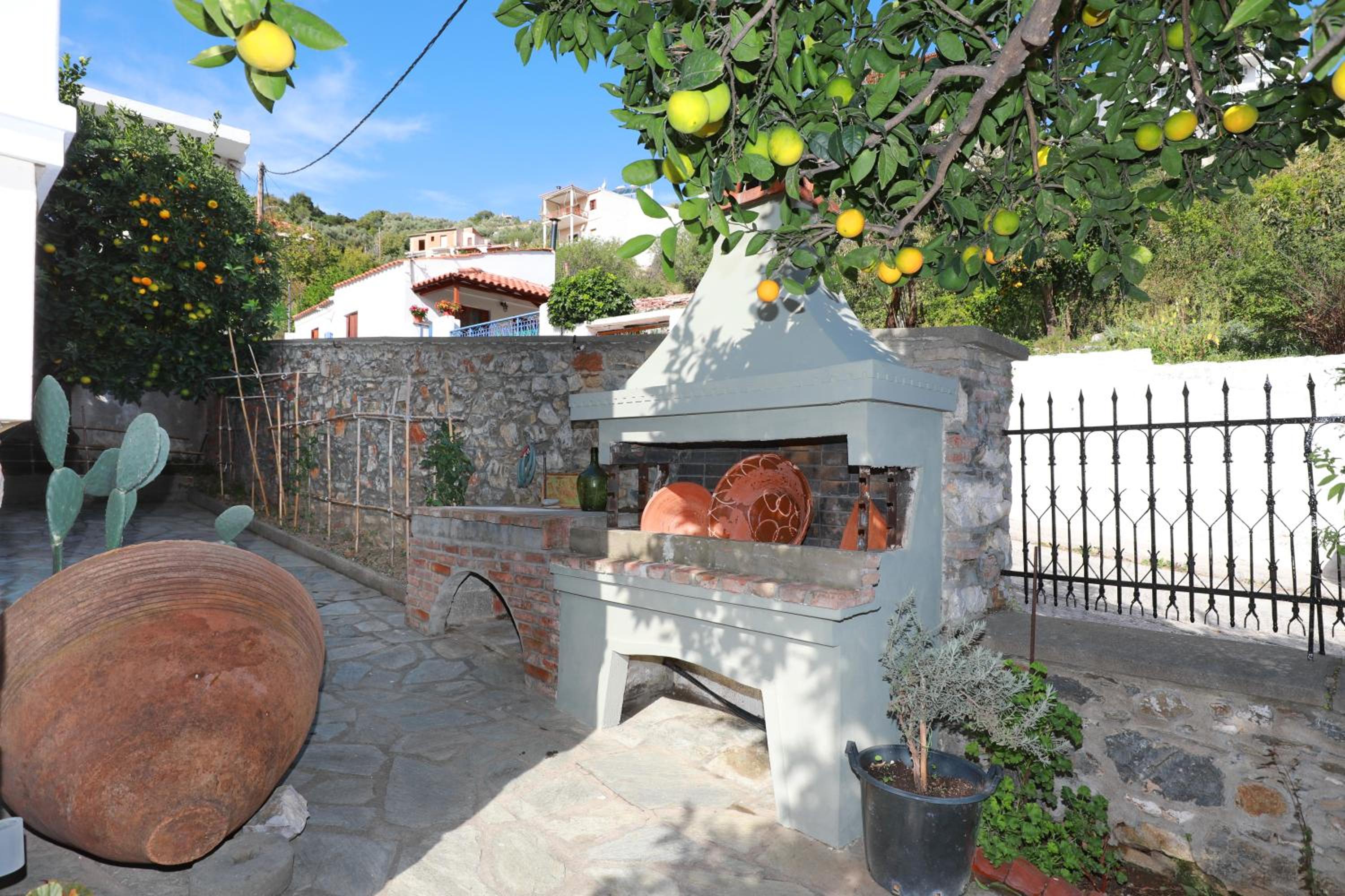 Villa Kamara photo 3