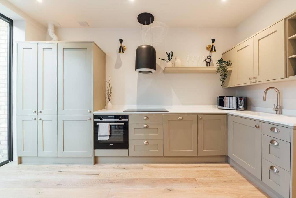 Luxurious & Modern London Apartment in Honor Oak
