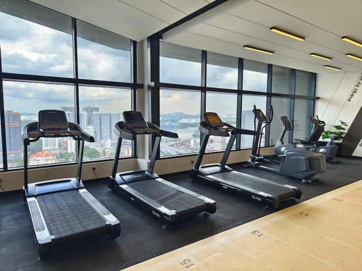 Nearest walk Johor Bahru custom Ciq by YHA