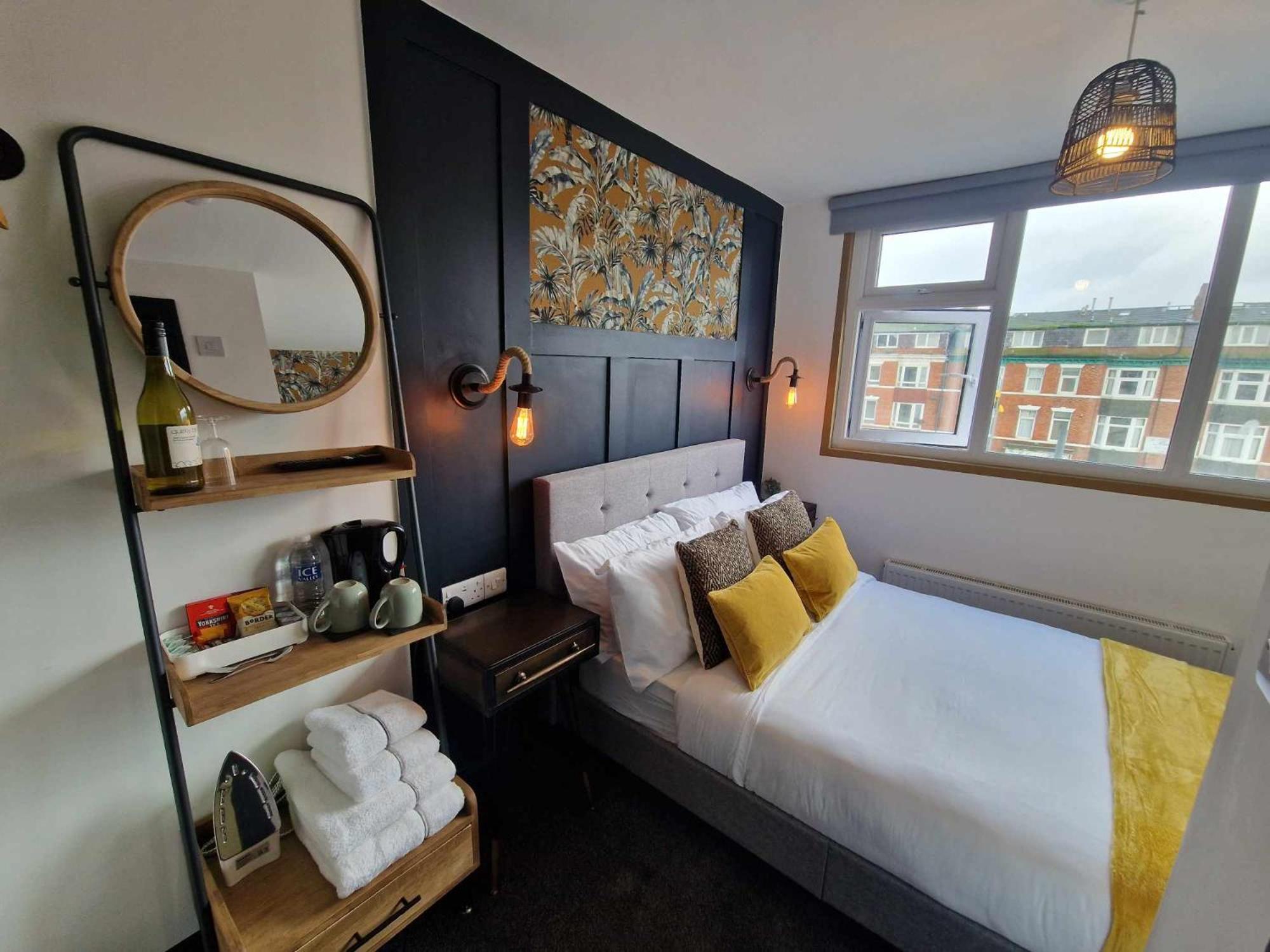 Bridlington Vacations - The Coastal Hideaway - Property Image 2