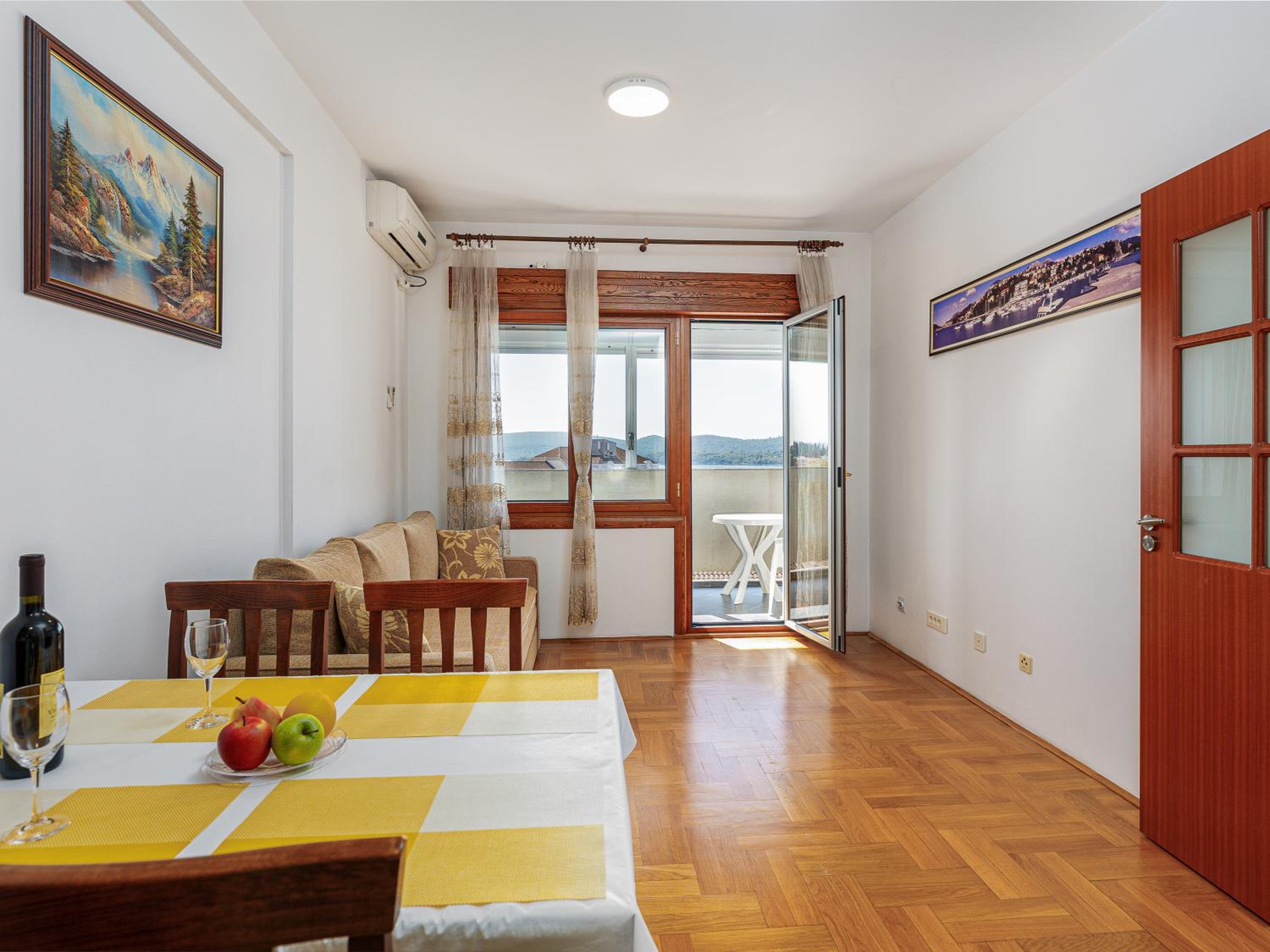 Tivat Center SeaView Apartment