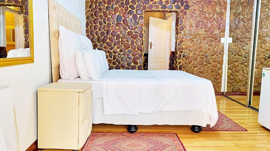 AFRICA`S BEST GUEST HOUSE