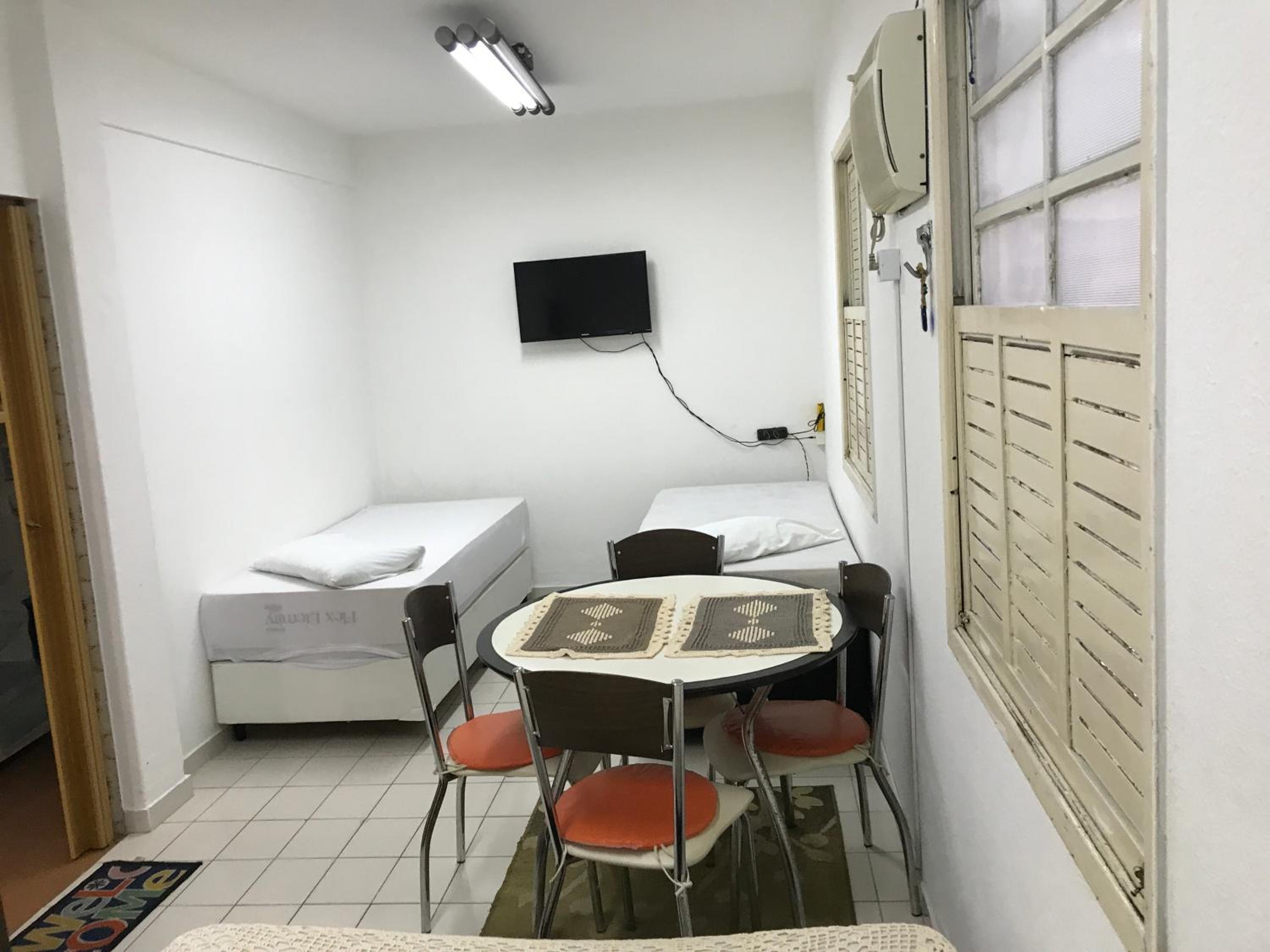 Apto com Ar Condicionado