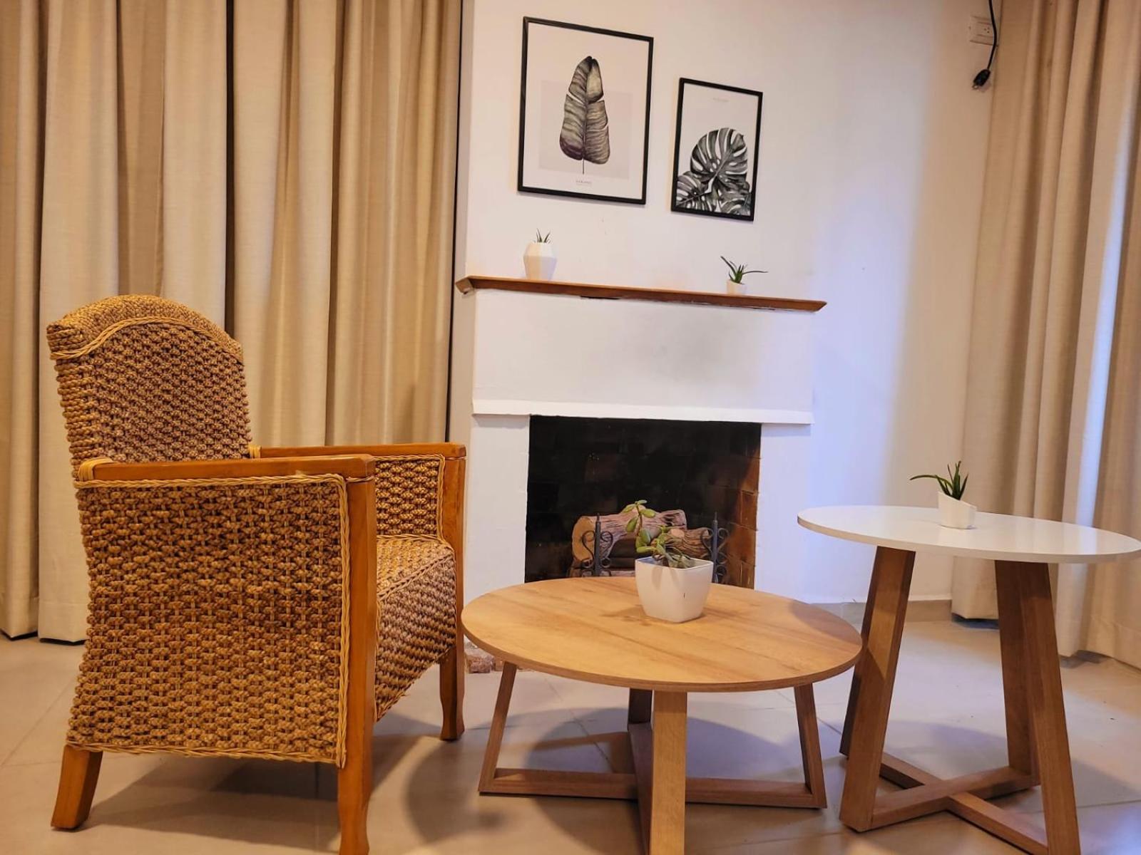 Casa Roque Funes, ubicado en Cerro de las Rosas Córdoba, Ofrece, Asador, Pileta, Cercanias, Estadio Kempes, aeropuerto Ambrosio Taravella, Orfeo Superdomo,
