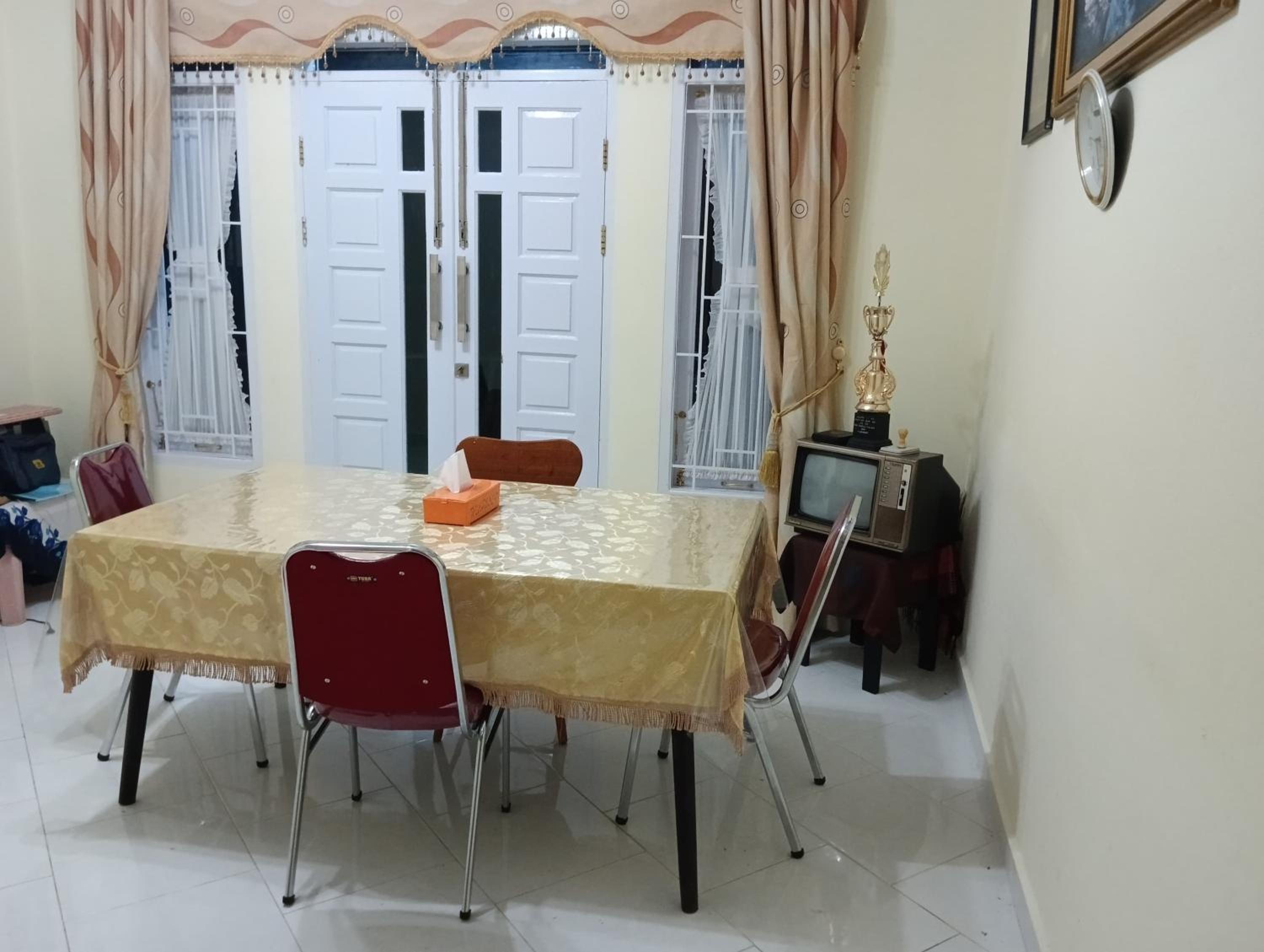 Balqis Homestay Syariah III Nagari Salo Kec Baso Kab Agam