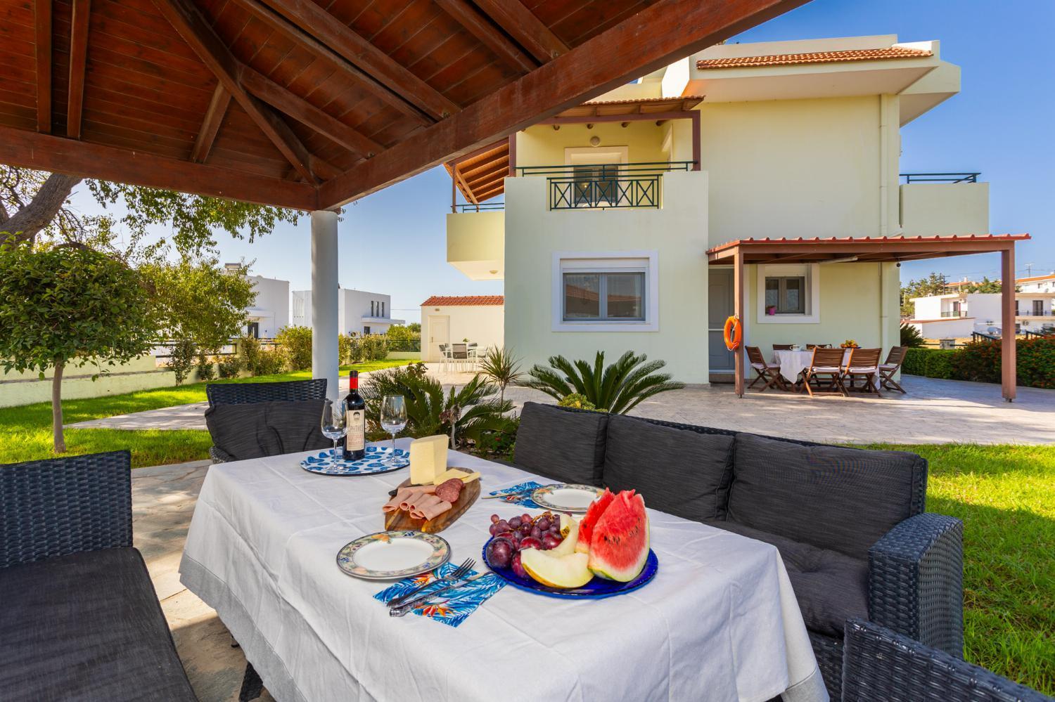 Amphitrite Villa