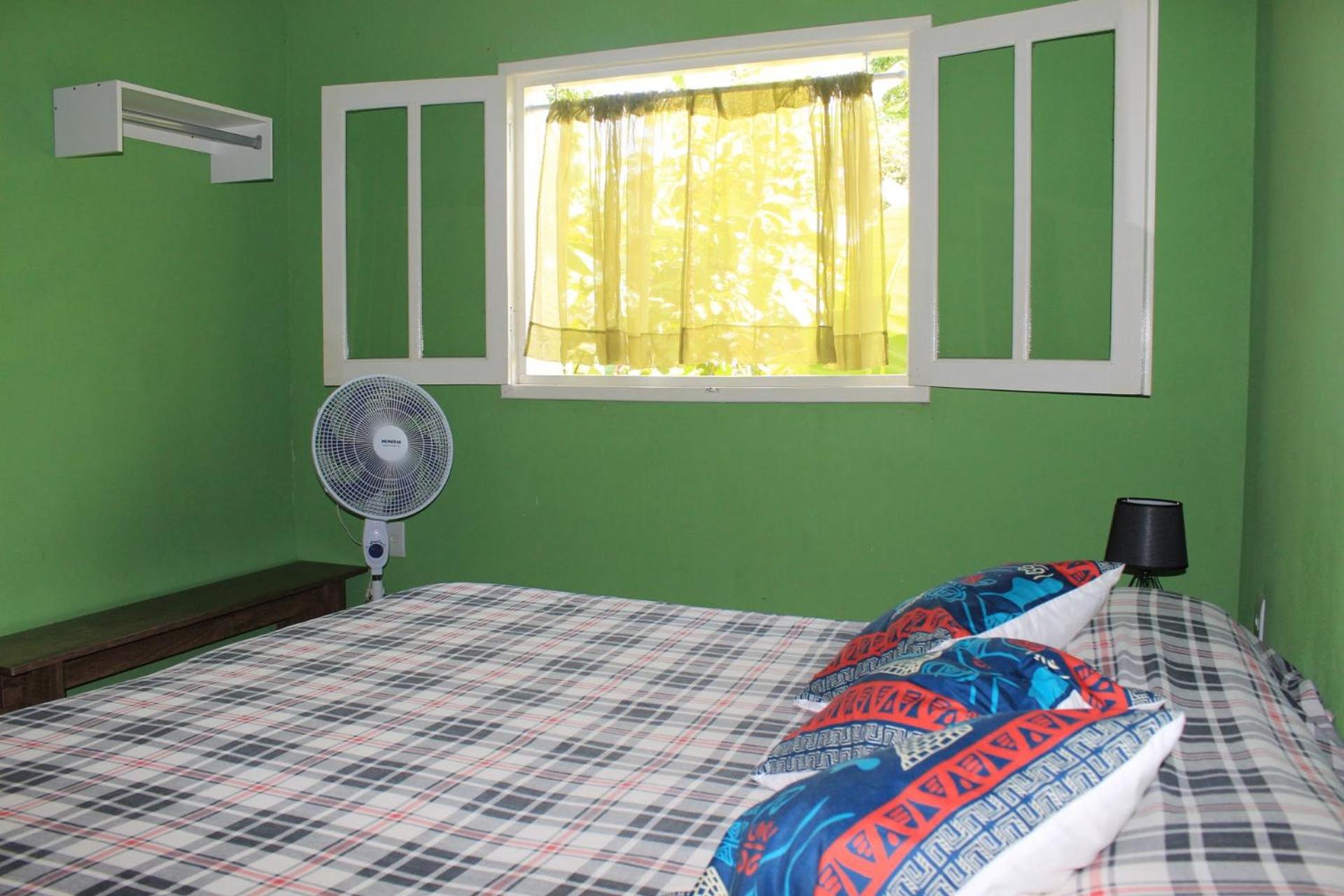 Casas Caminho Do Meio