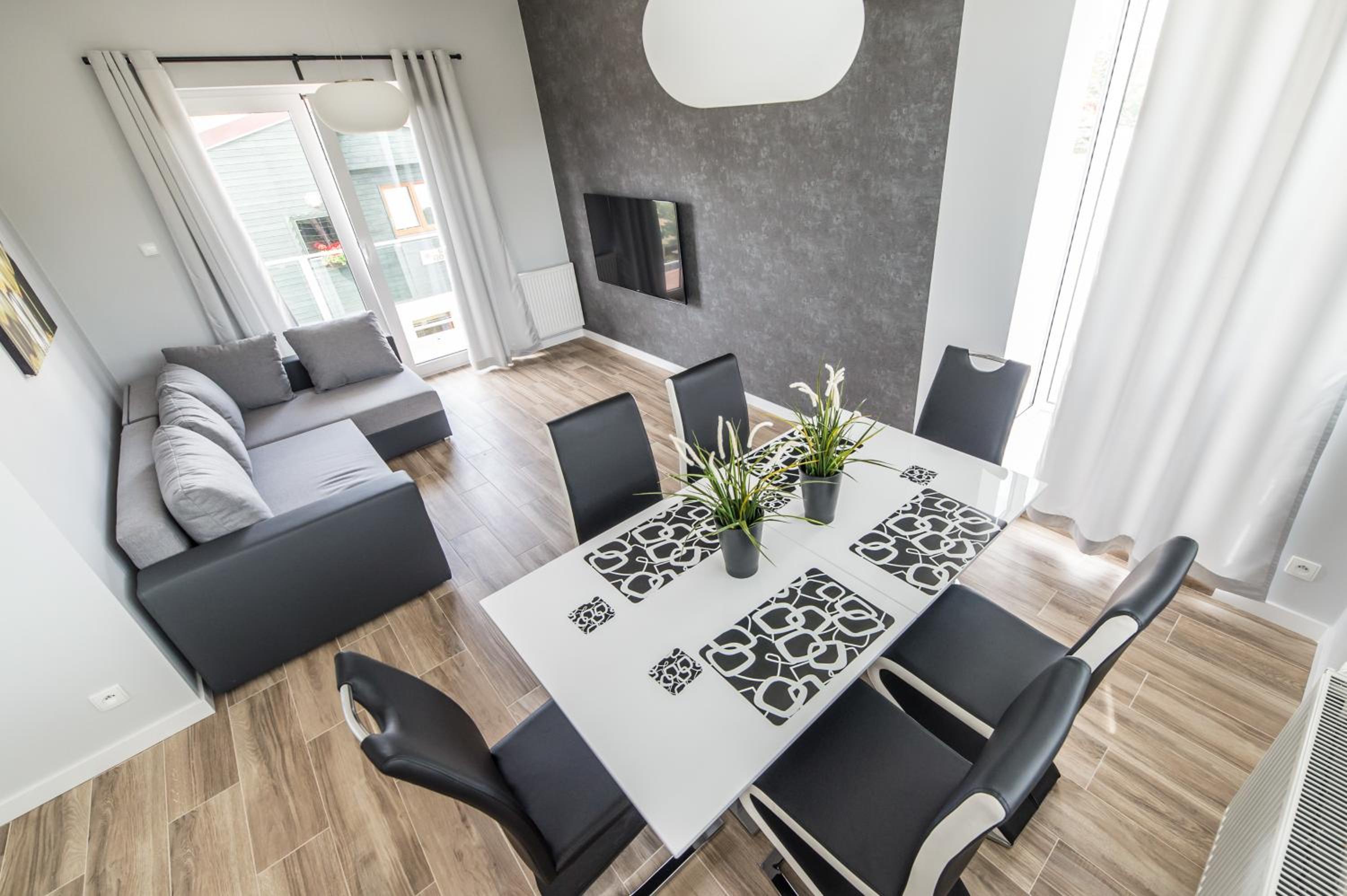 Silver One Apartments view 5