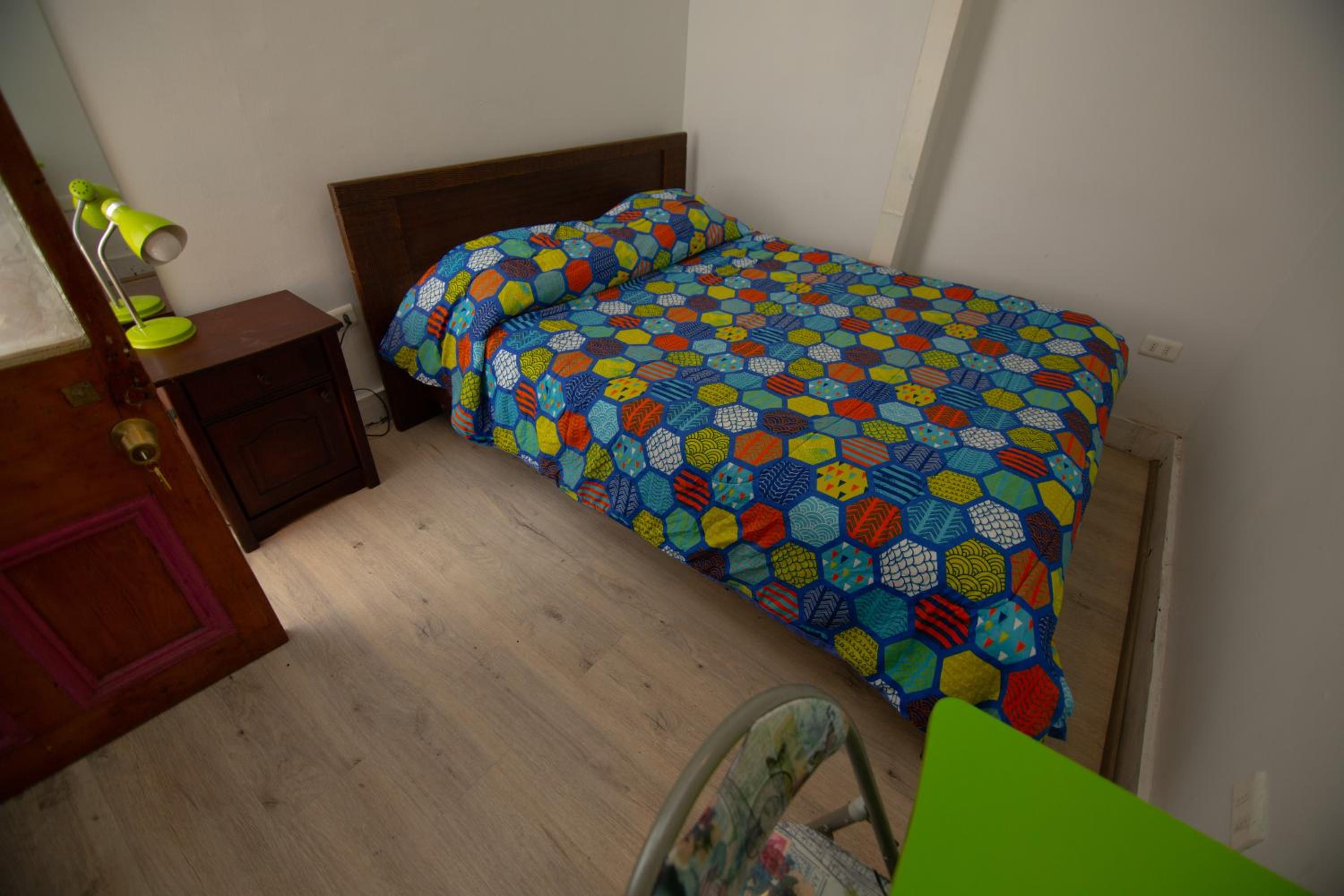 Photo 10