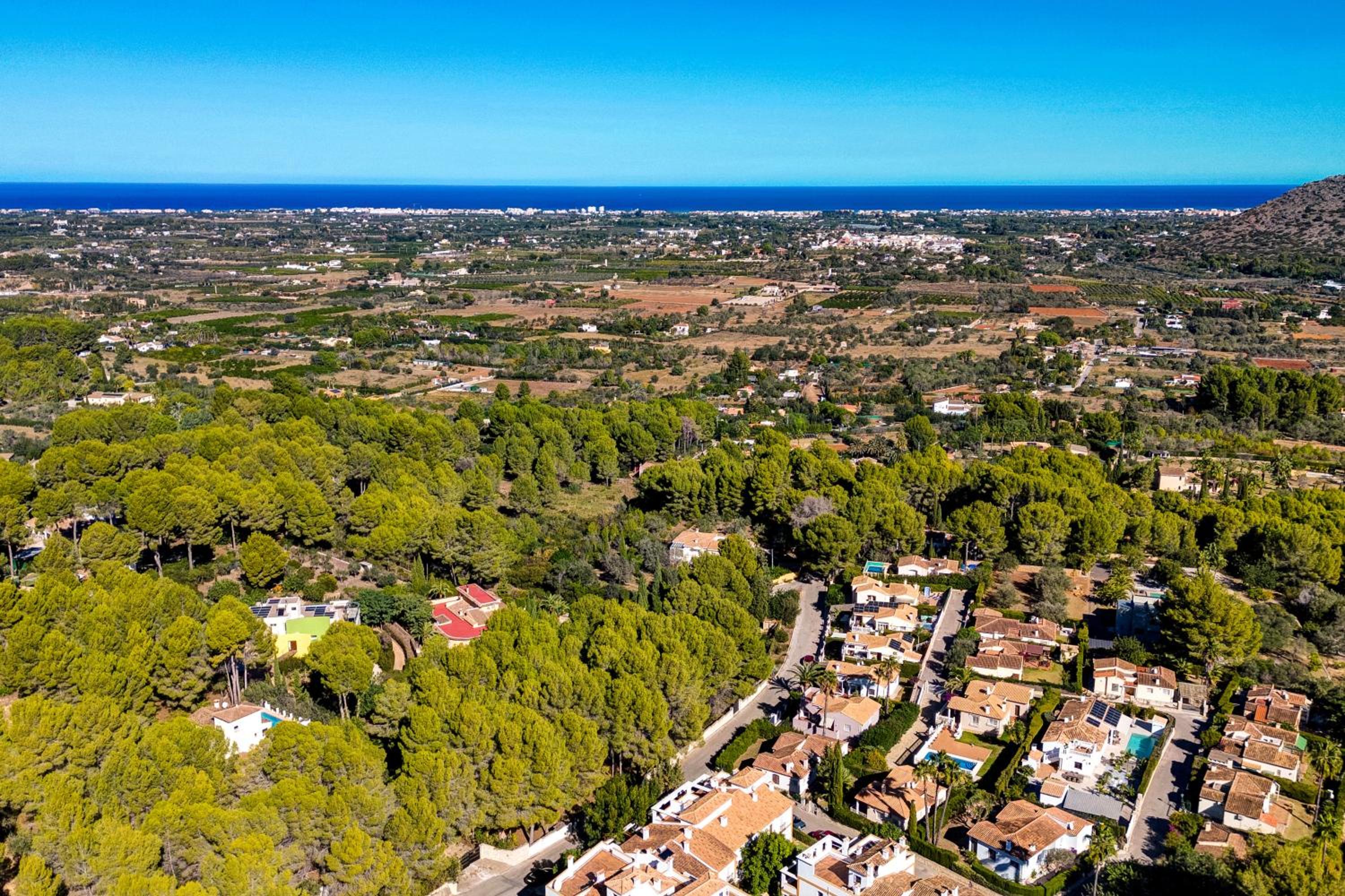 Ruhiges Eckreihenhaus mit Pool in La Sella Zarzas one Denia