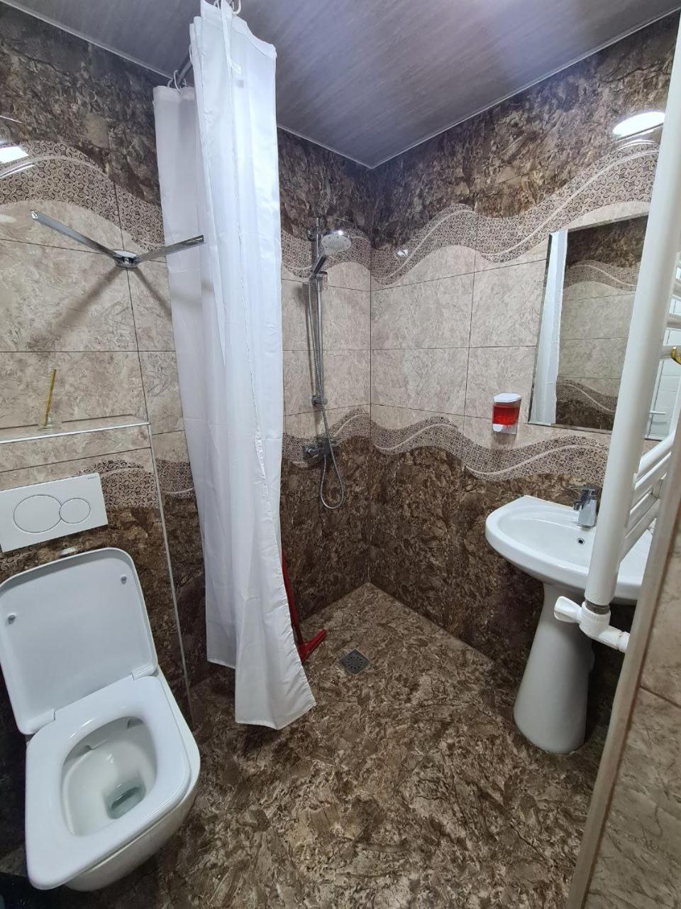 Aragats Hostel & Guest House