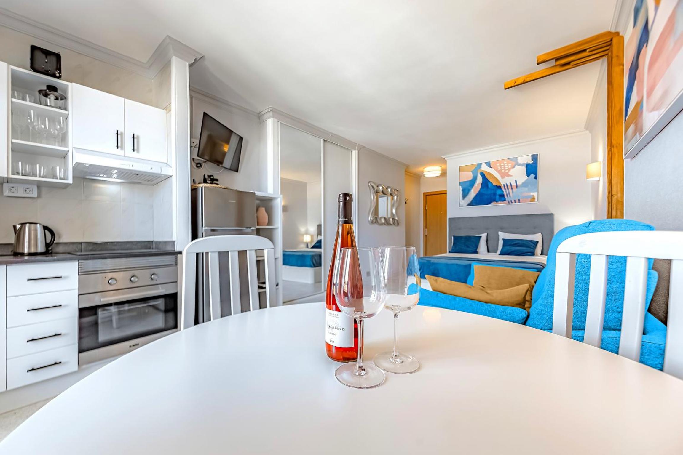 Lovely apartment Lavaggi sea view