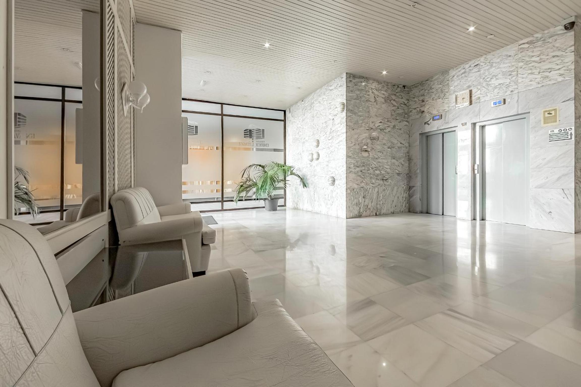 Lovely apartment Lavaggi sea view