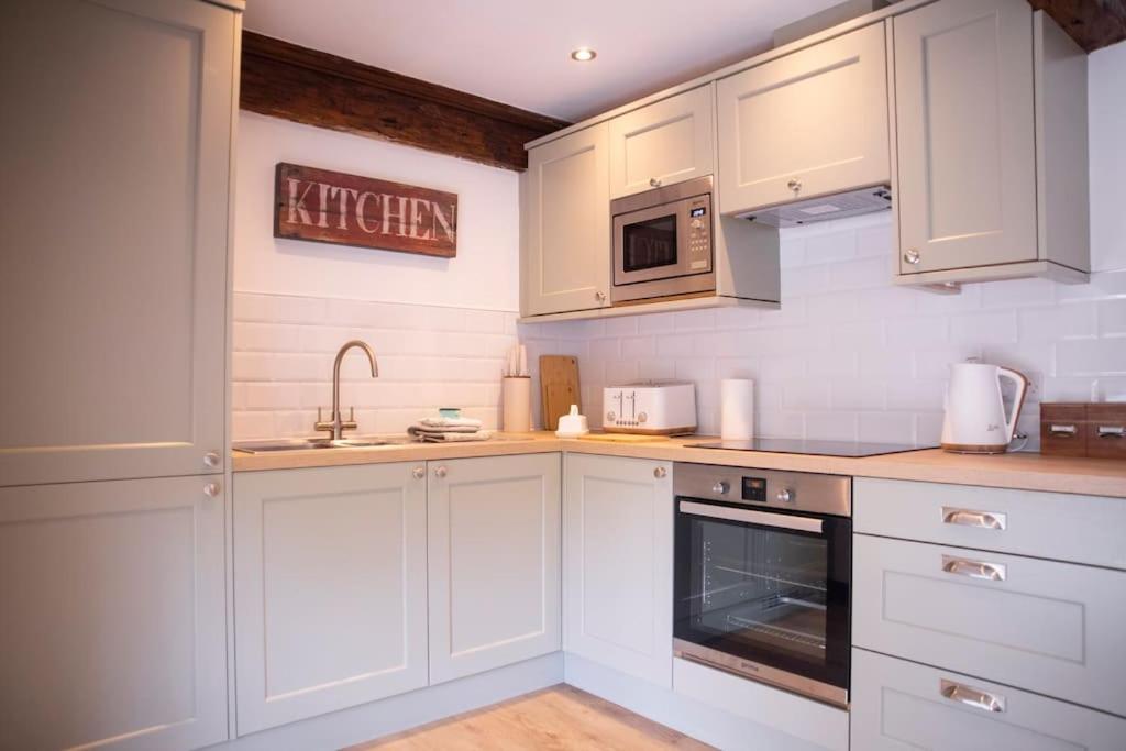 Cragdale Barn - Charming Cottage In The Yorkshire Dales view 4