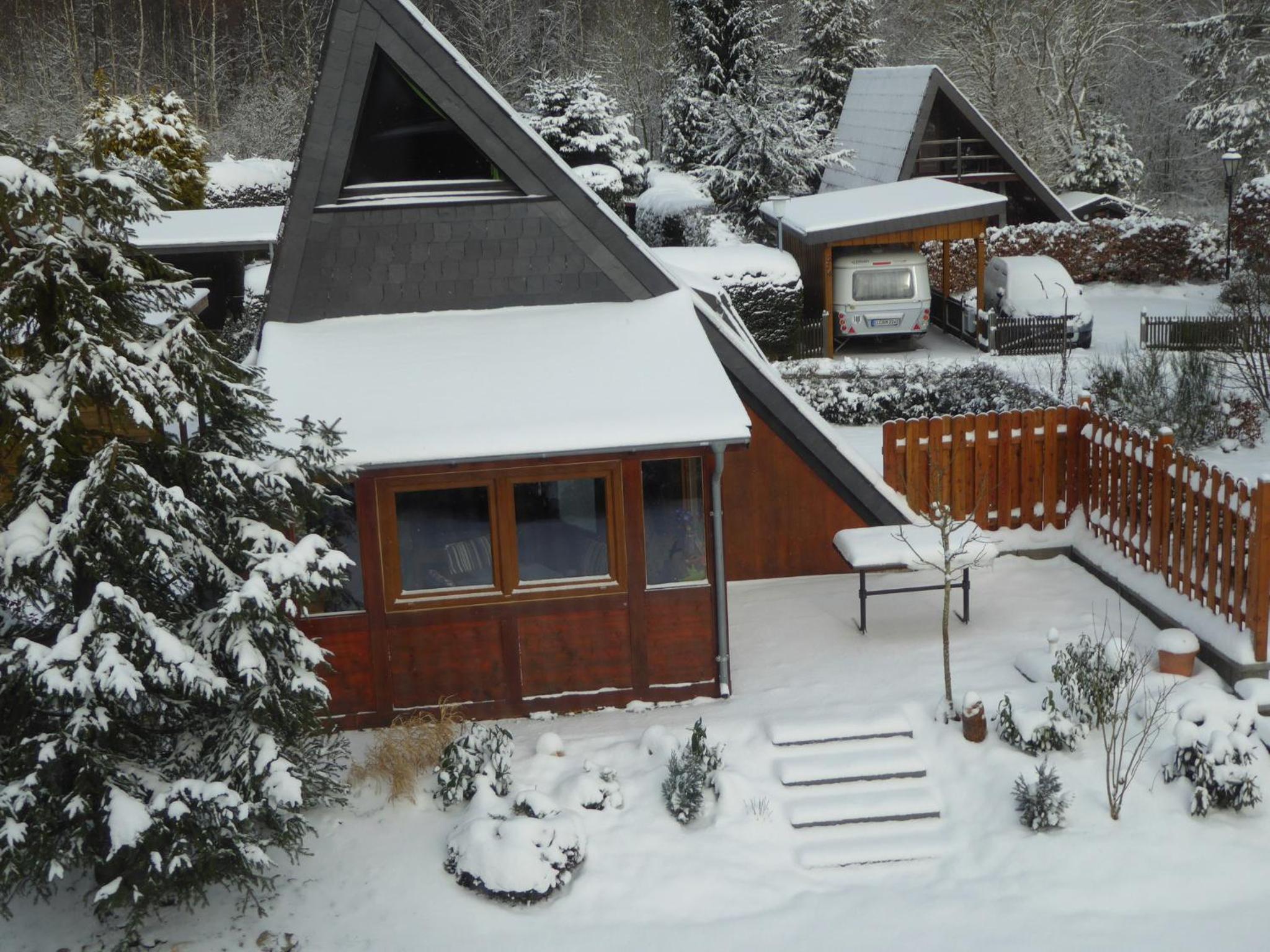 Eifelwaldhäuschen Grosstyp mit Wintergarten und Waschkeller Haustiere ok