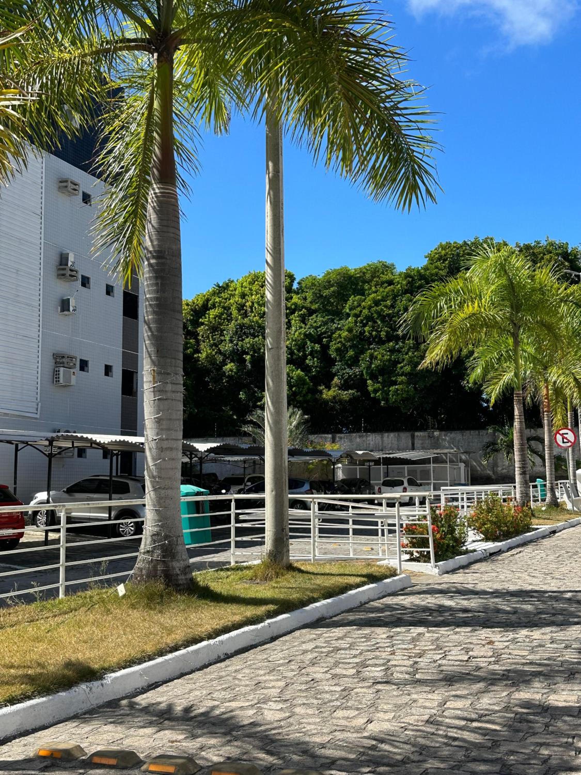 Apartamento Amplo com piscina e academia