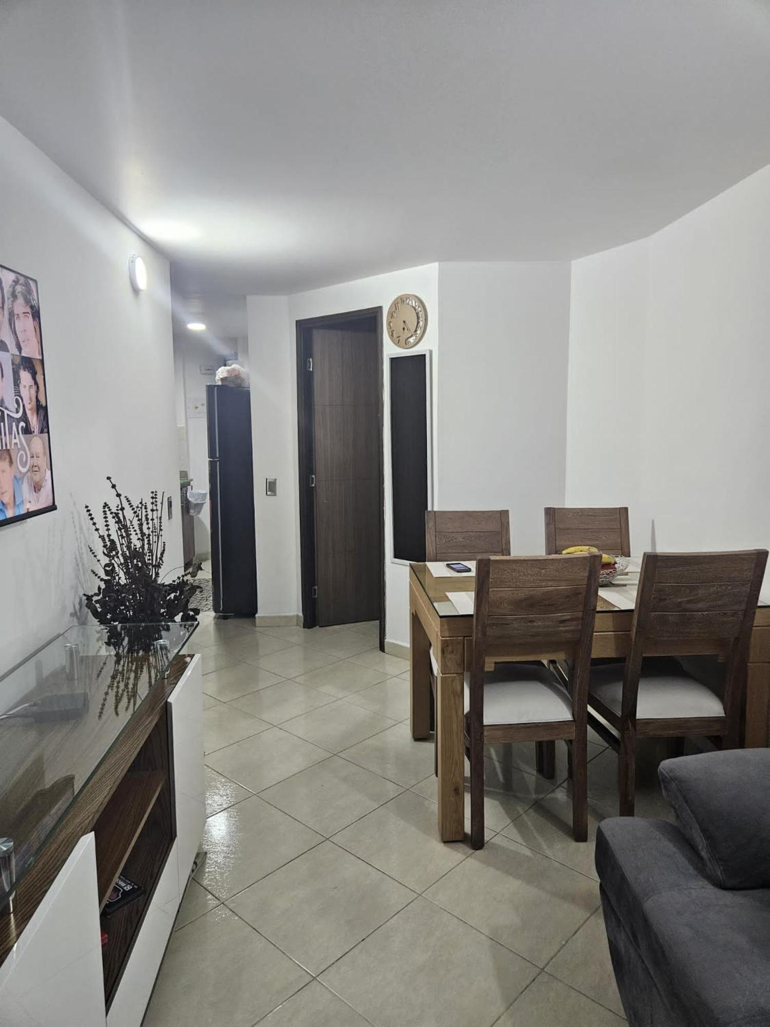APARTAMENTO CENTRAL (PLAZA DE FLORES)