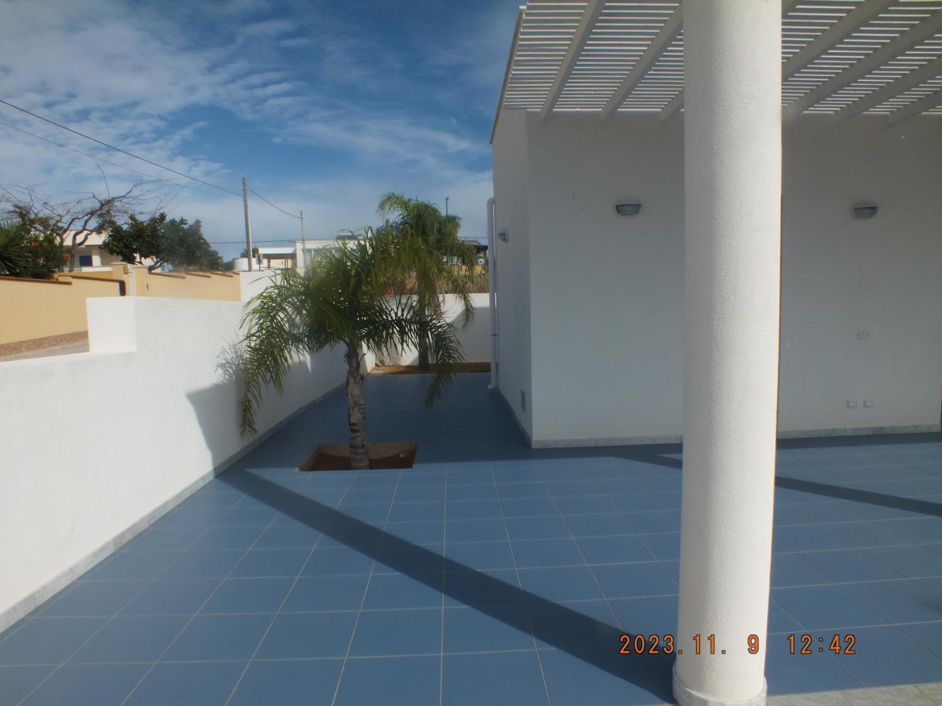 Photo 35