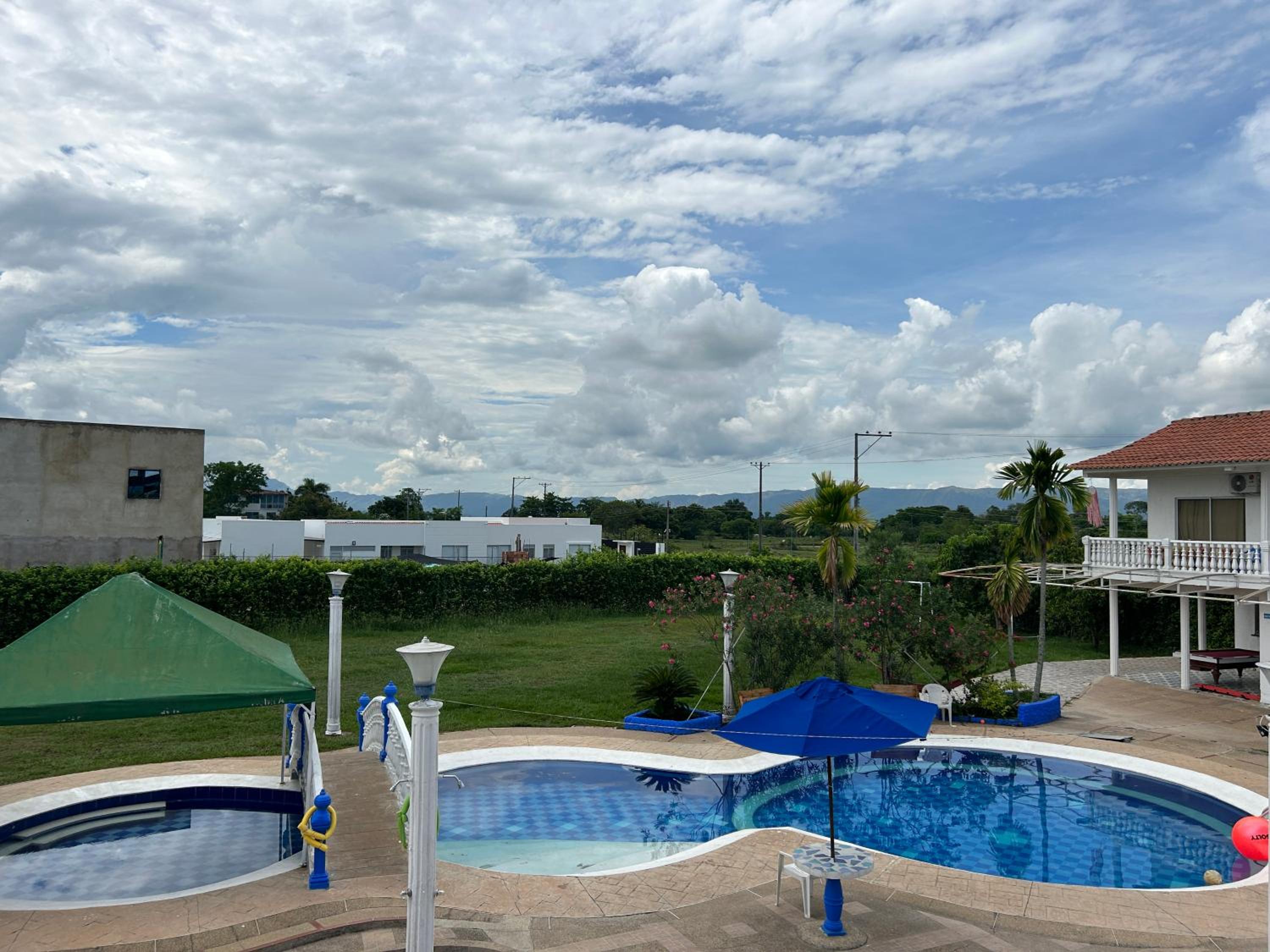Casa Quinta tipo hotel con aire